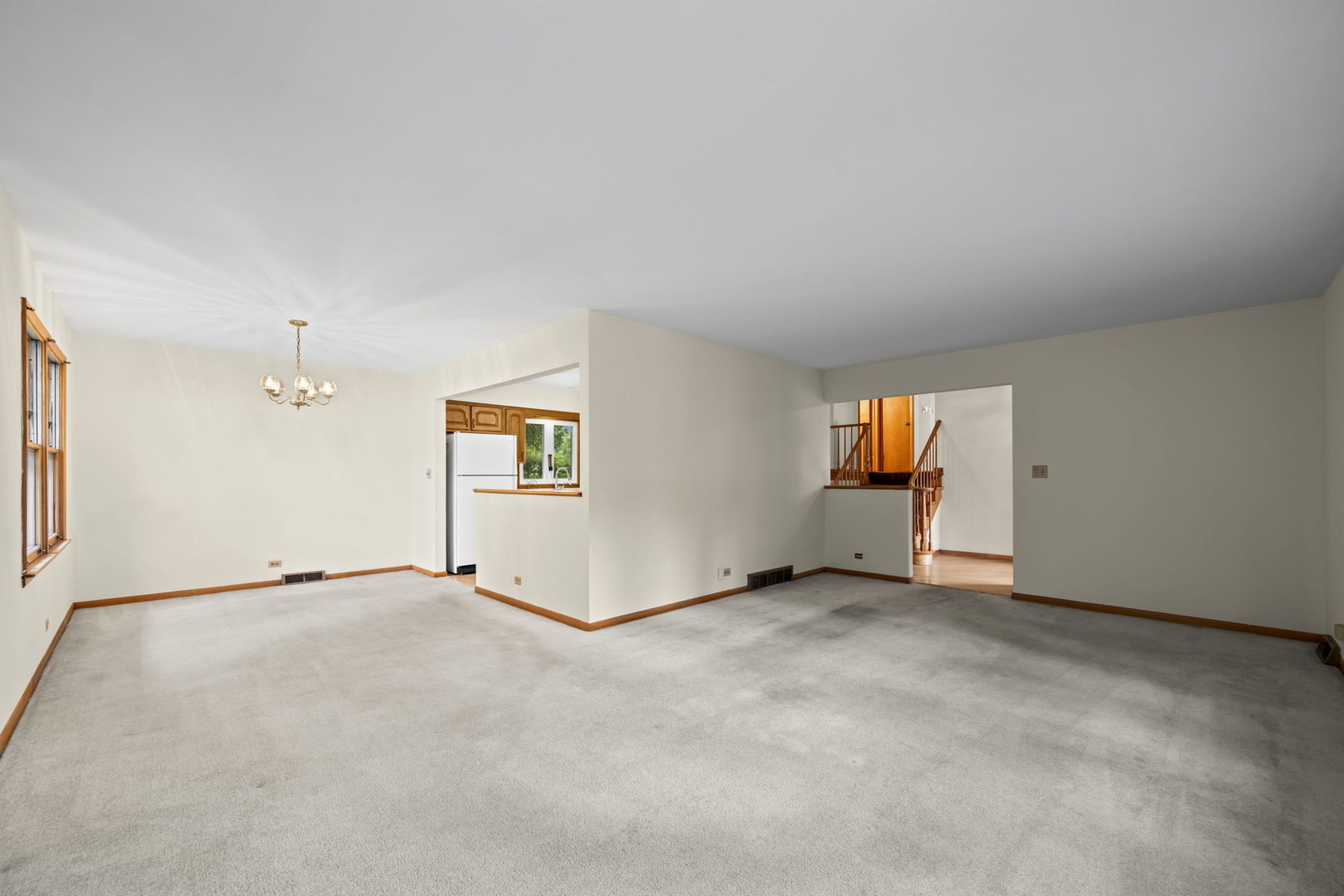 1706 E Euclid Avenue Property Photo 4