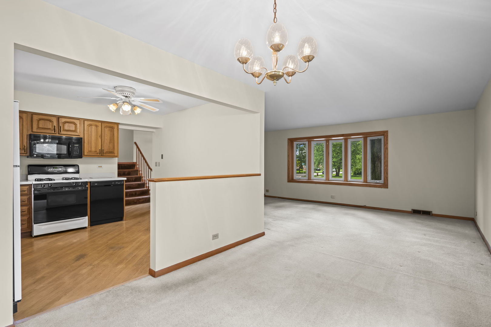 1706 E Euclid Avenue Property Photo 5