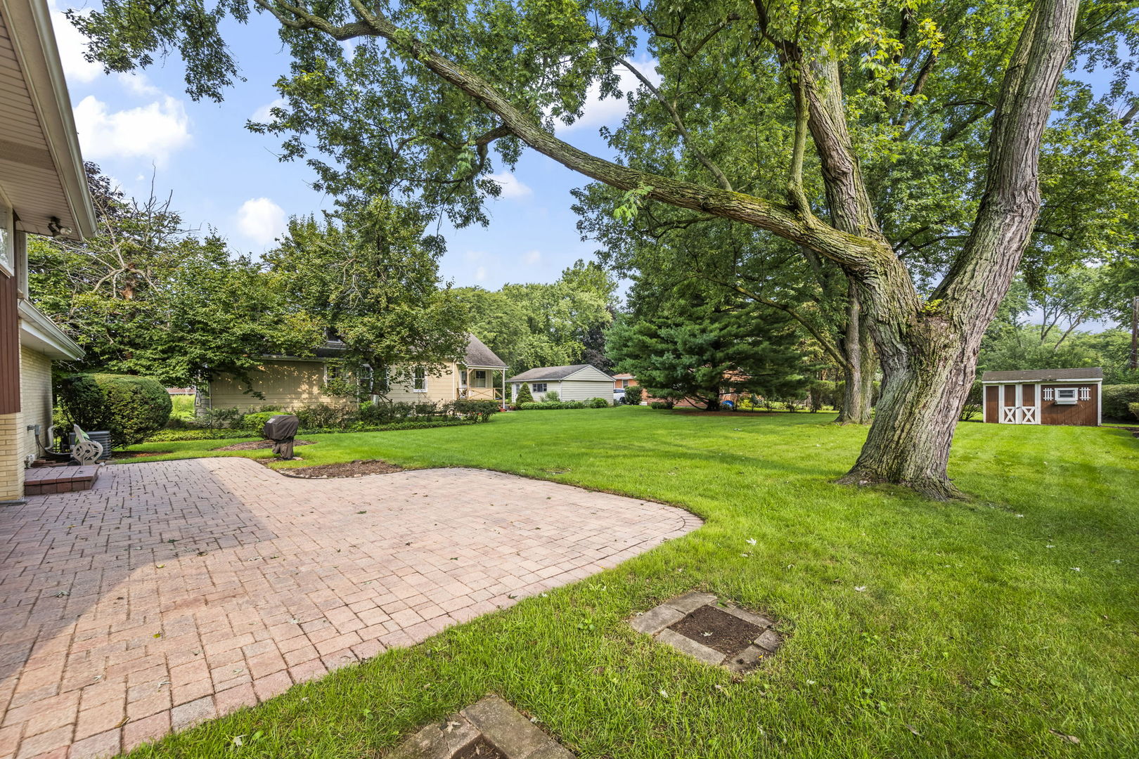 1706 E Euclid Avenue Property Photo 21