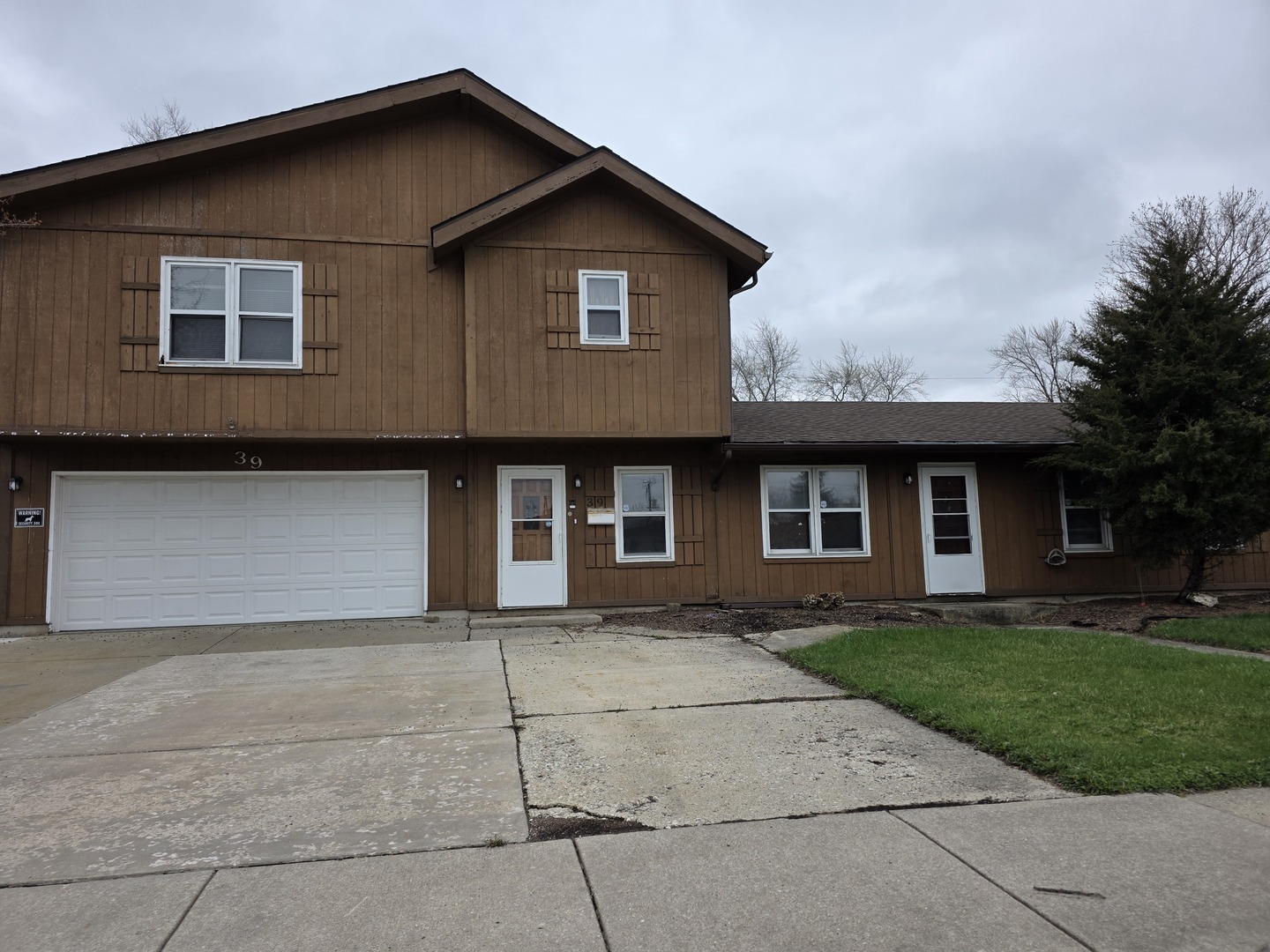 39 Arlington Drive Property Photo 1