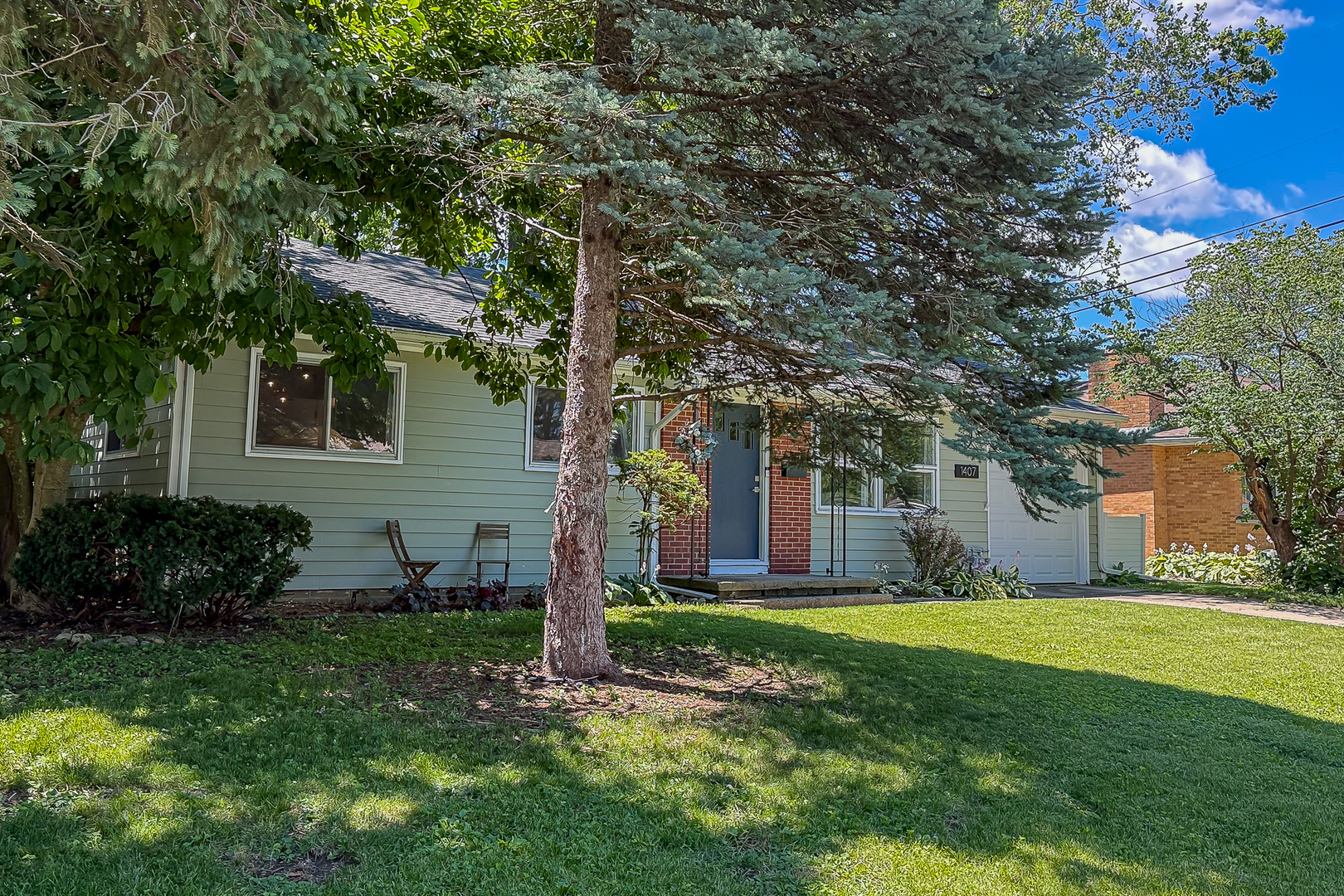 1407 E Fairlawn Drive Property Photo 1