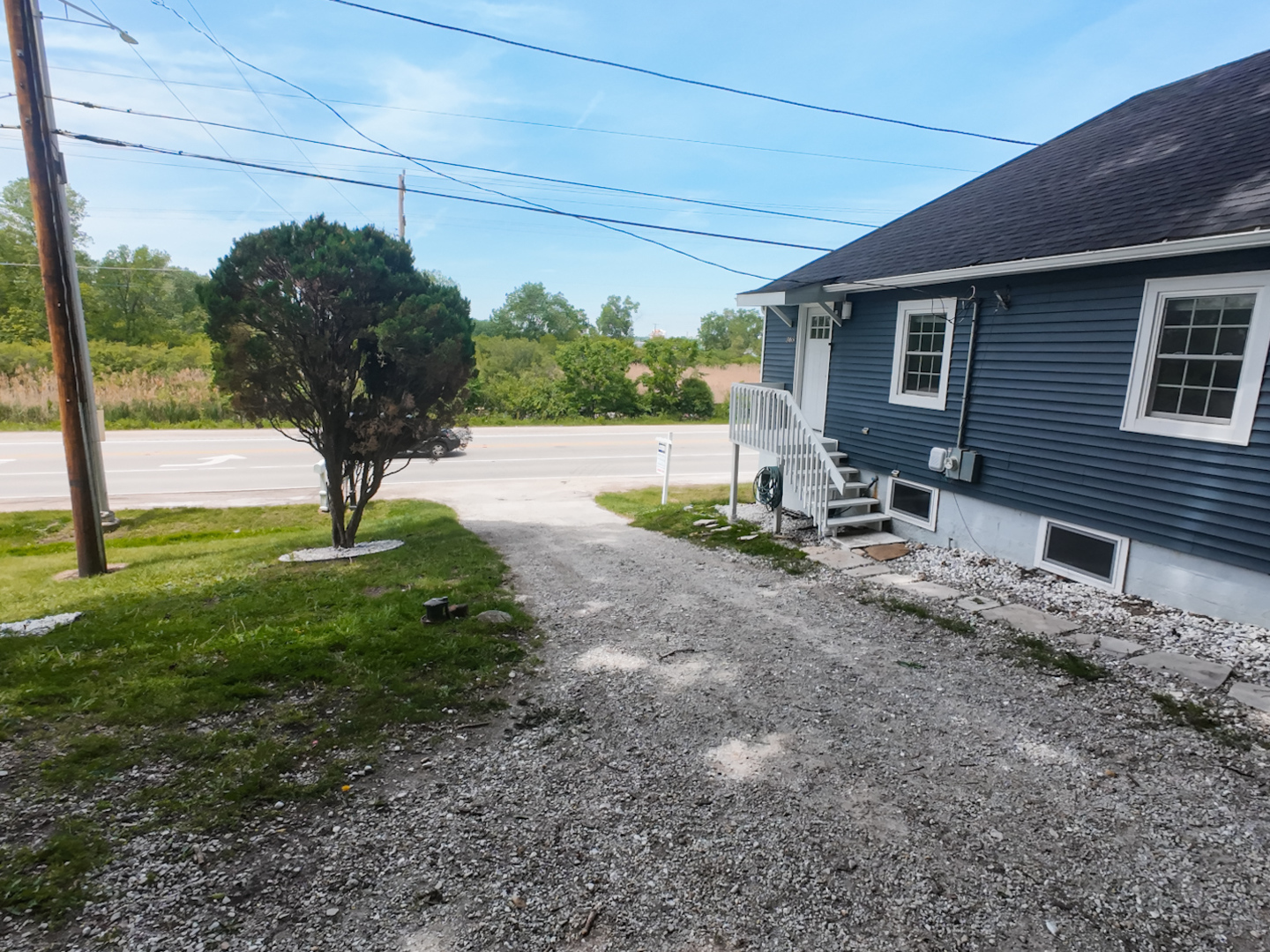 365 New Avenue Property Photo 13