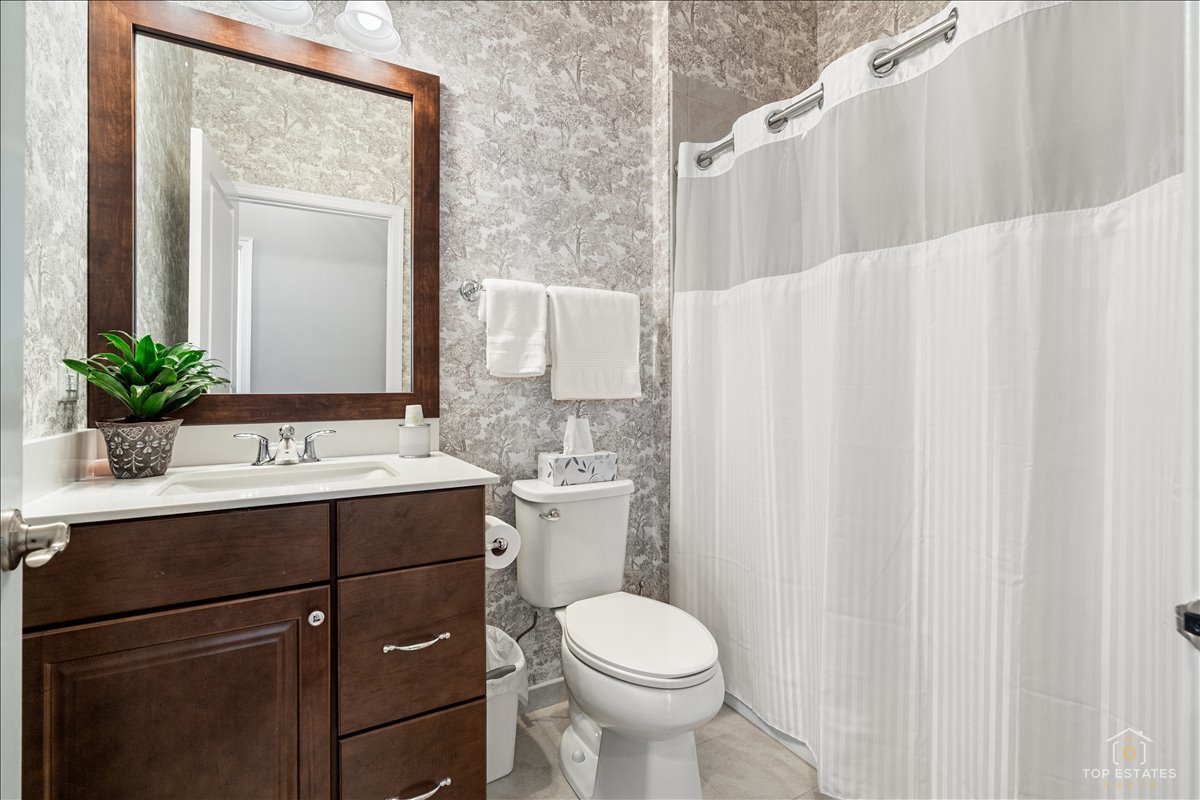 3870 Double Eagle Drive Property Photo 29