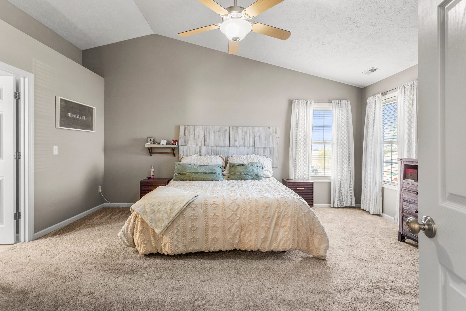 3504 S Myra Ridge Drive Property Photo 21