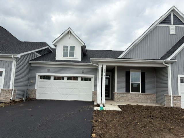 25512 W Alabaster Circle Property Photo 1