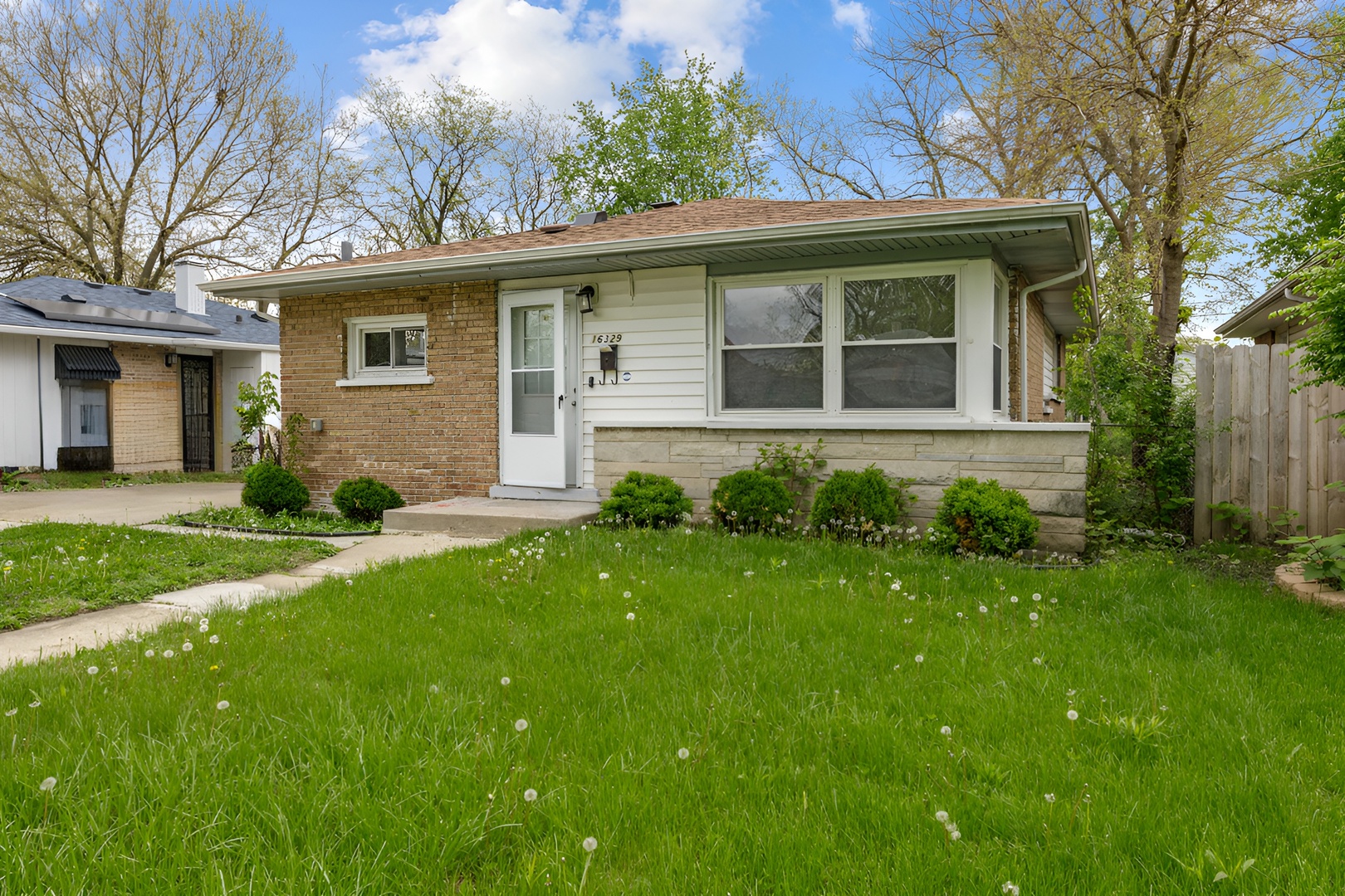 16329 Hermitage Avenue Property Photo 1