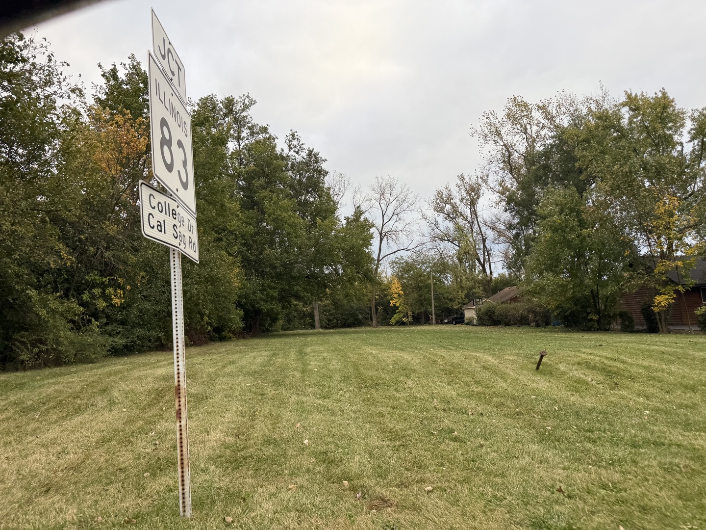11923 Southwest Highway Property Photo 1