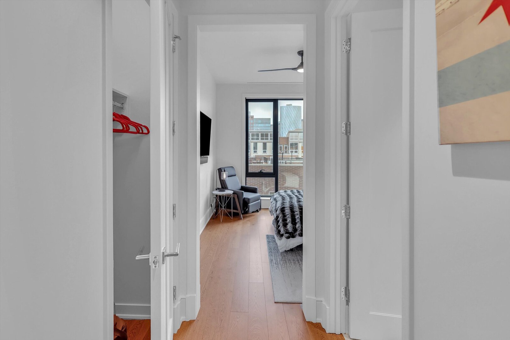 21 N May Street 501 Property Photo 27