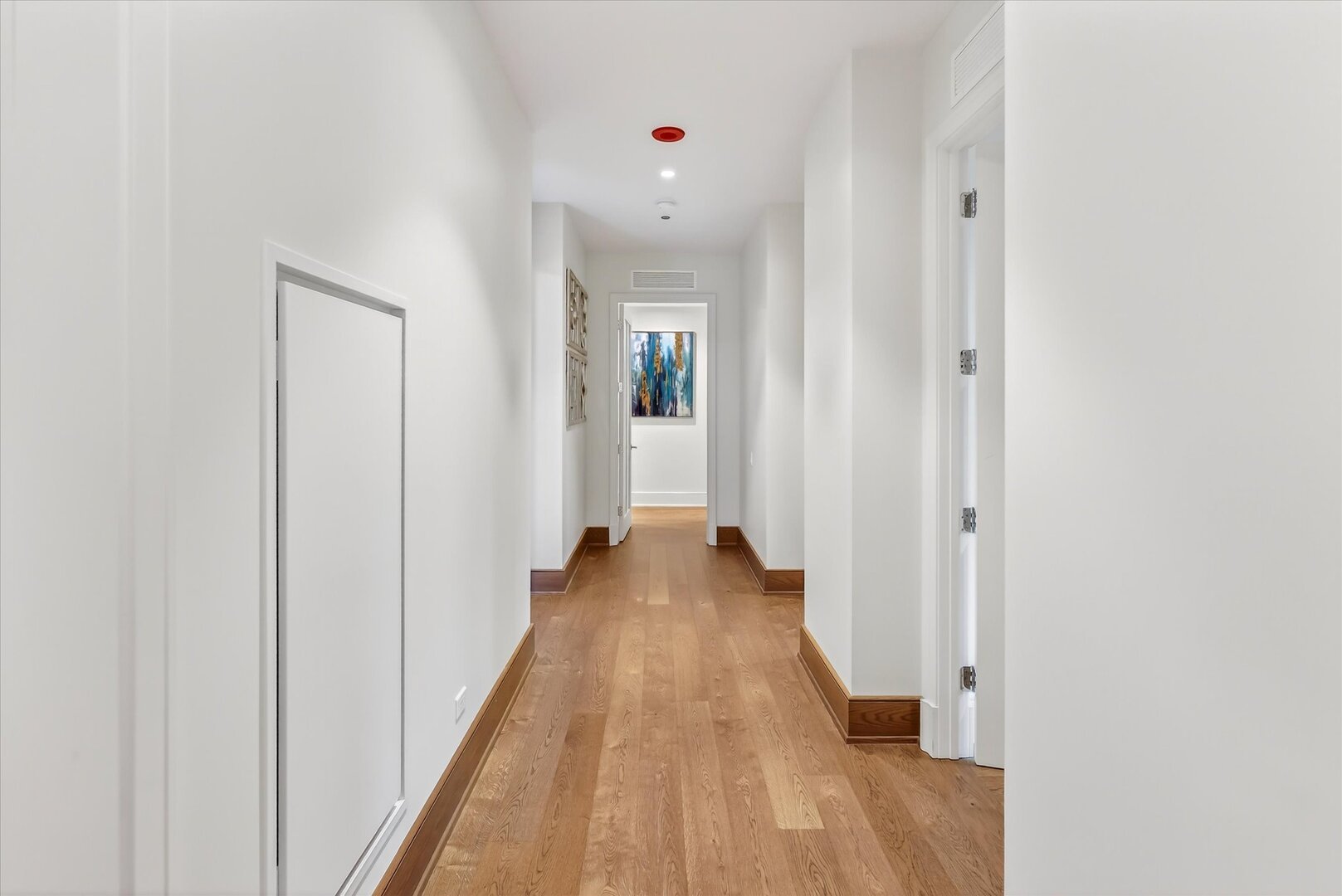 21 N May Street 501 Property Photo 35