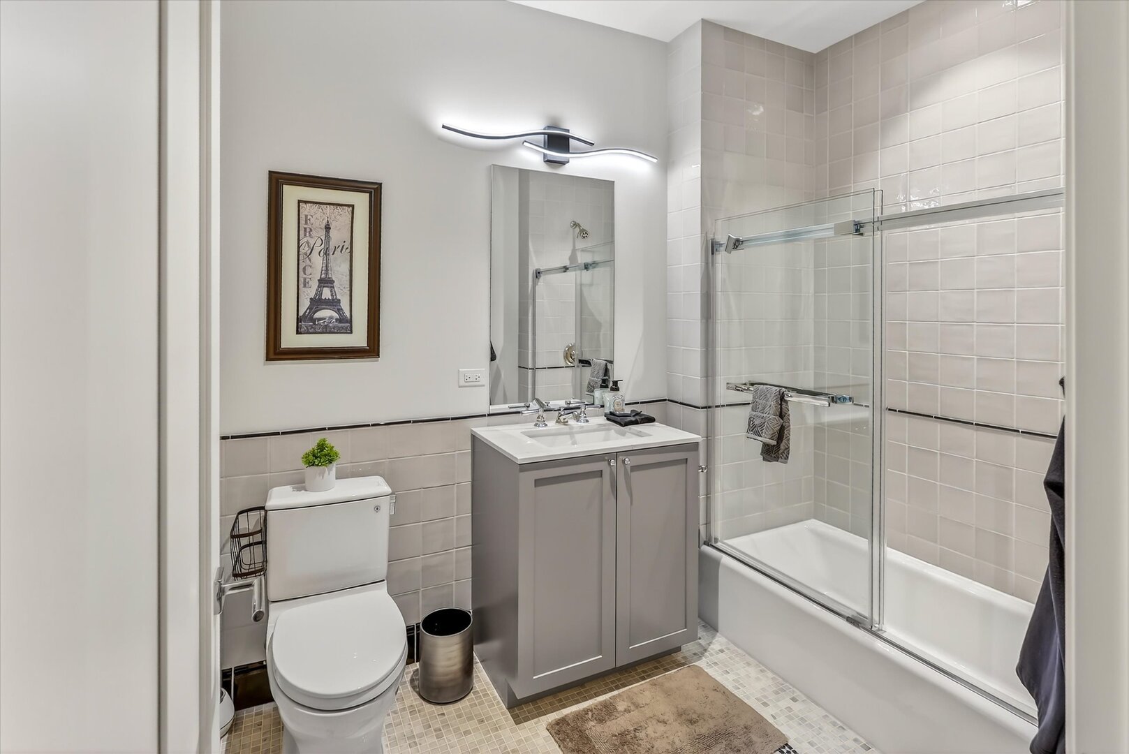 21 N May Street 501 Property Photo 39