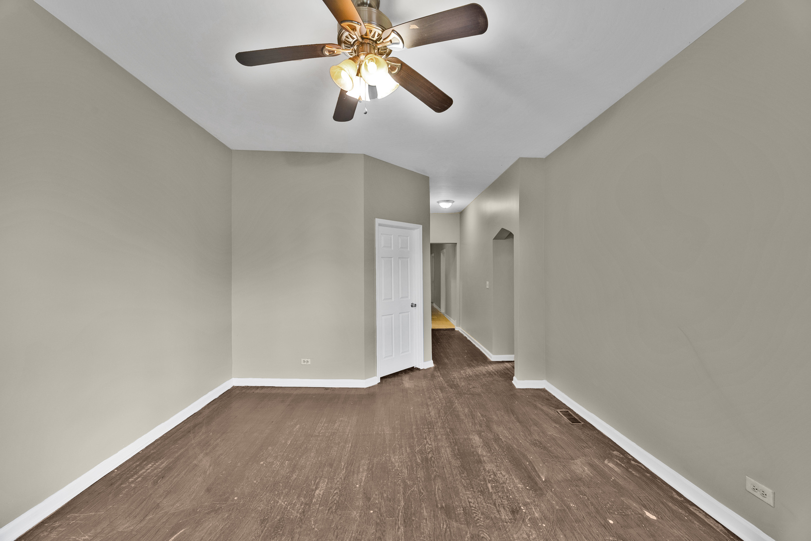 35 W 109th Street Property Photo 4