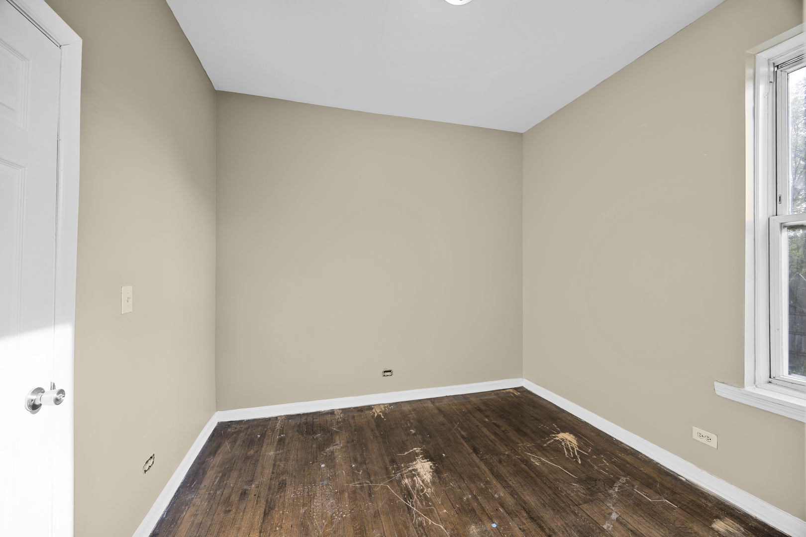 35 W 109th Street Property Photo 13