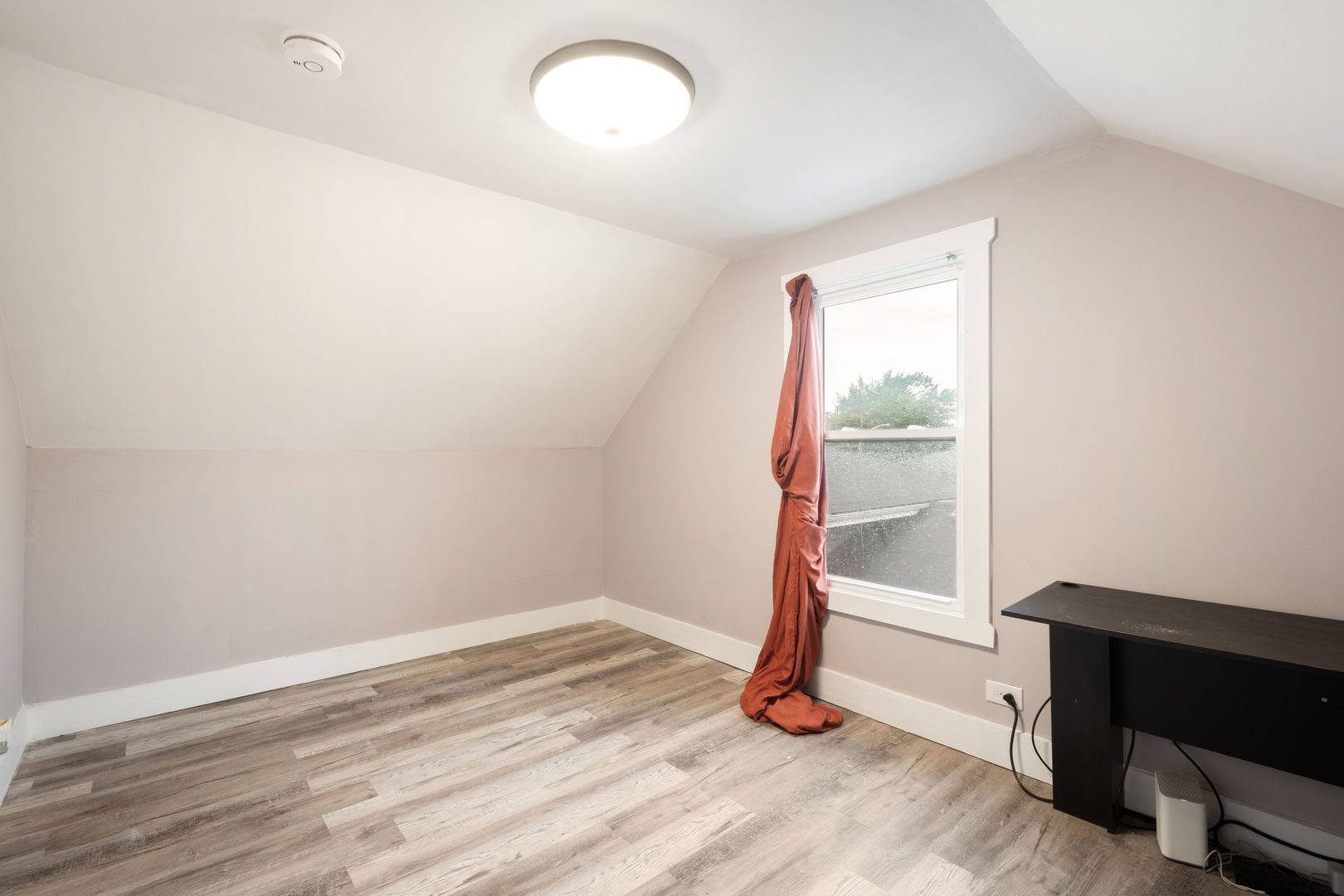 14414 Drexel Avenue Property Photo 10
