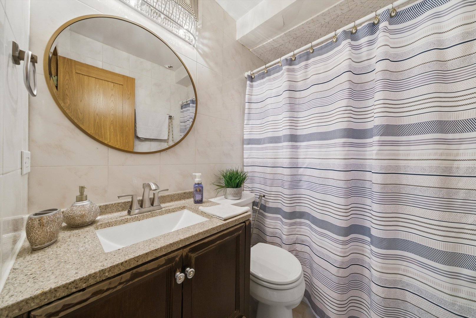 5815 W 87th Place Property Photo 13