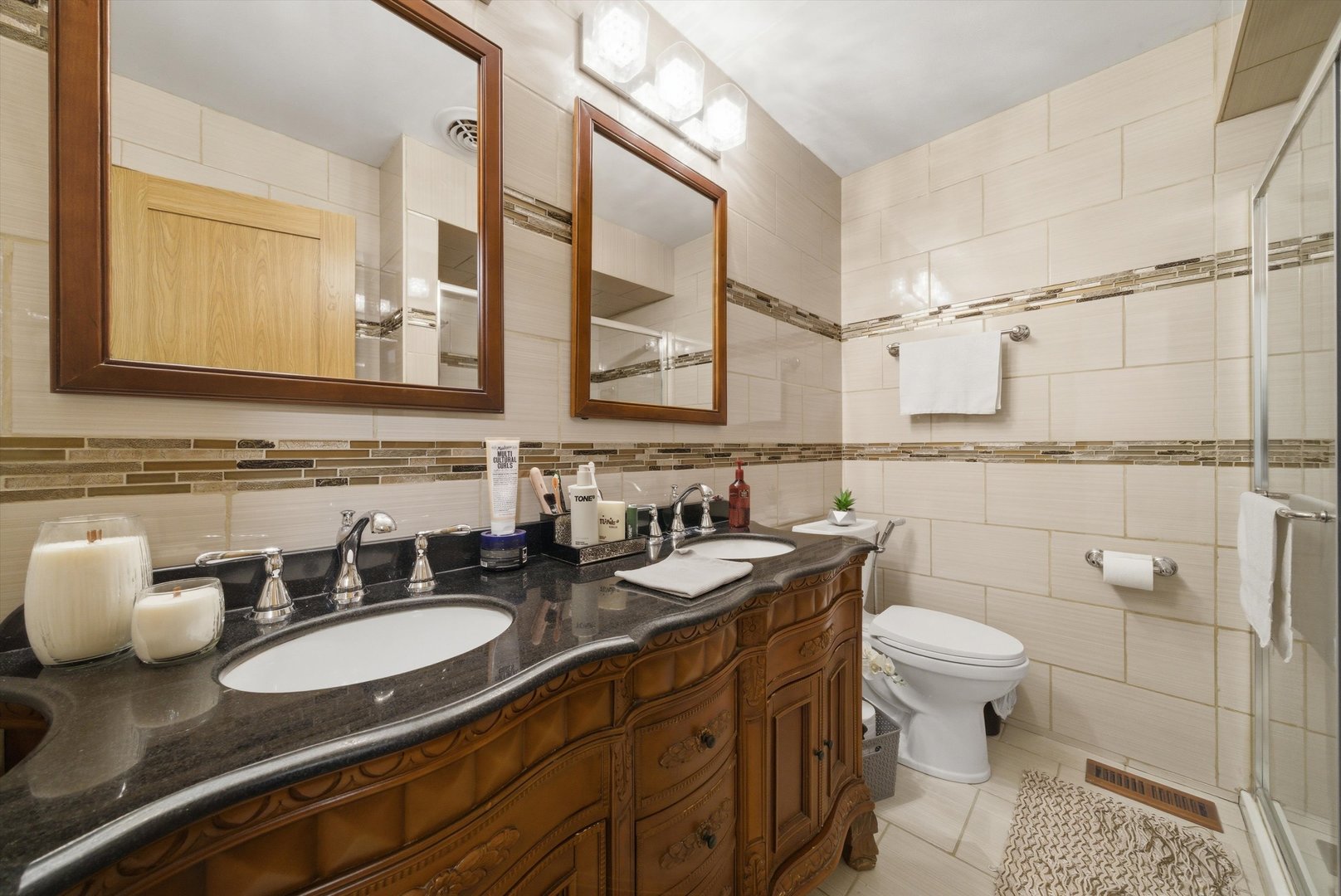 5815 W 87th Place Property Photo 14