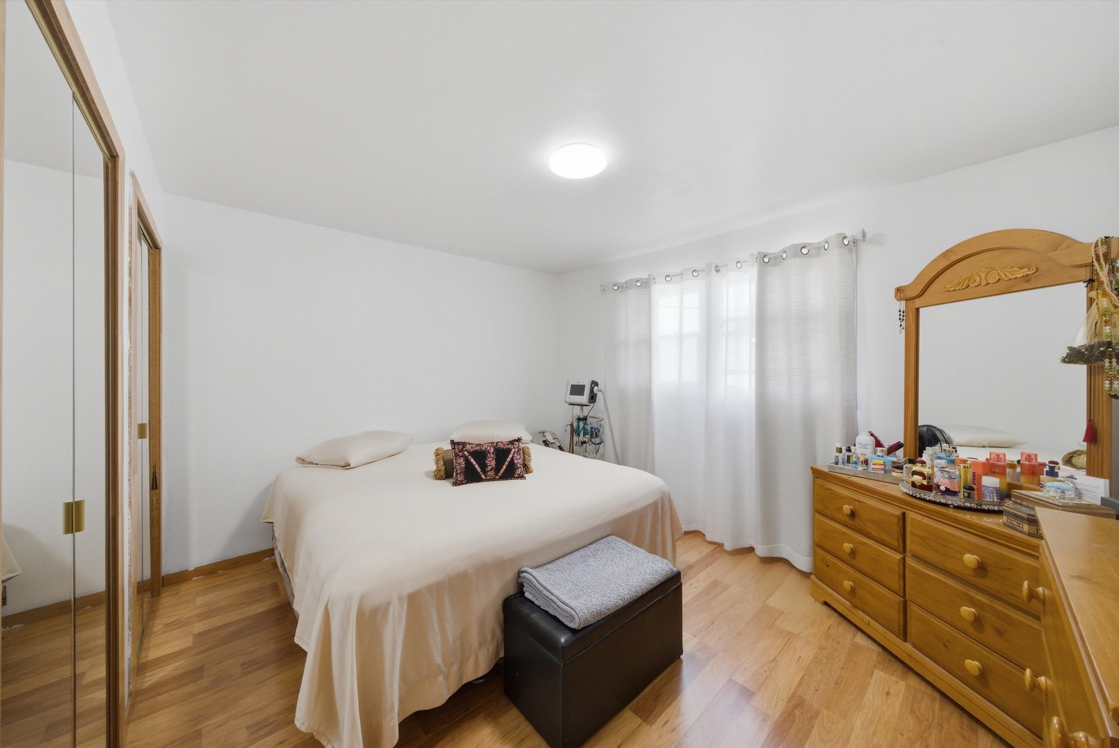 5815 W 87th Place Property Photo 18