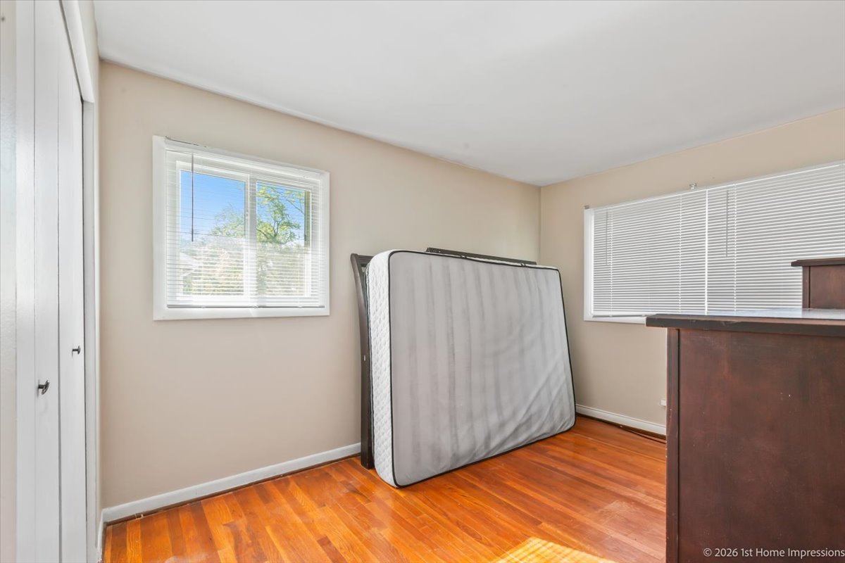 18847 May Avenue Property Photo 15