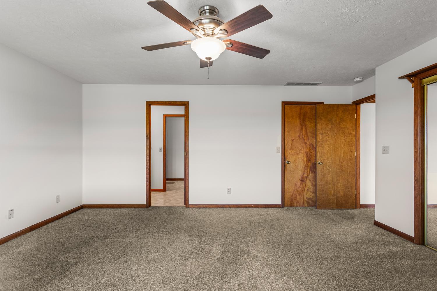 608 E Oaks Road Property Photo 19