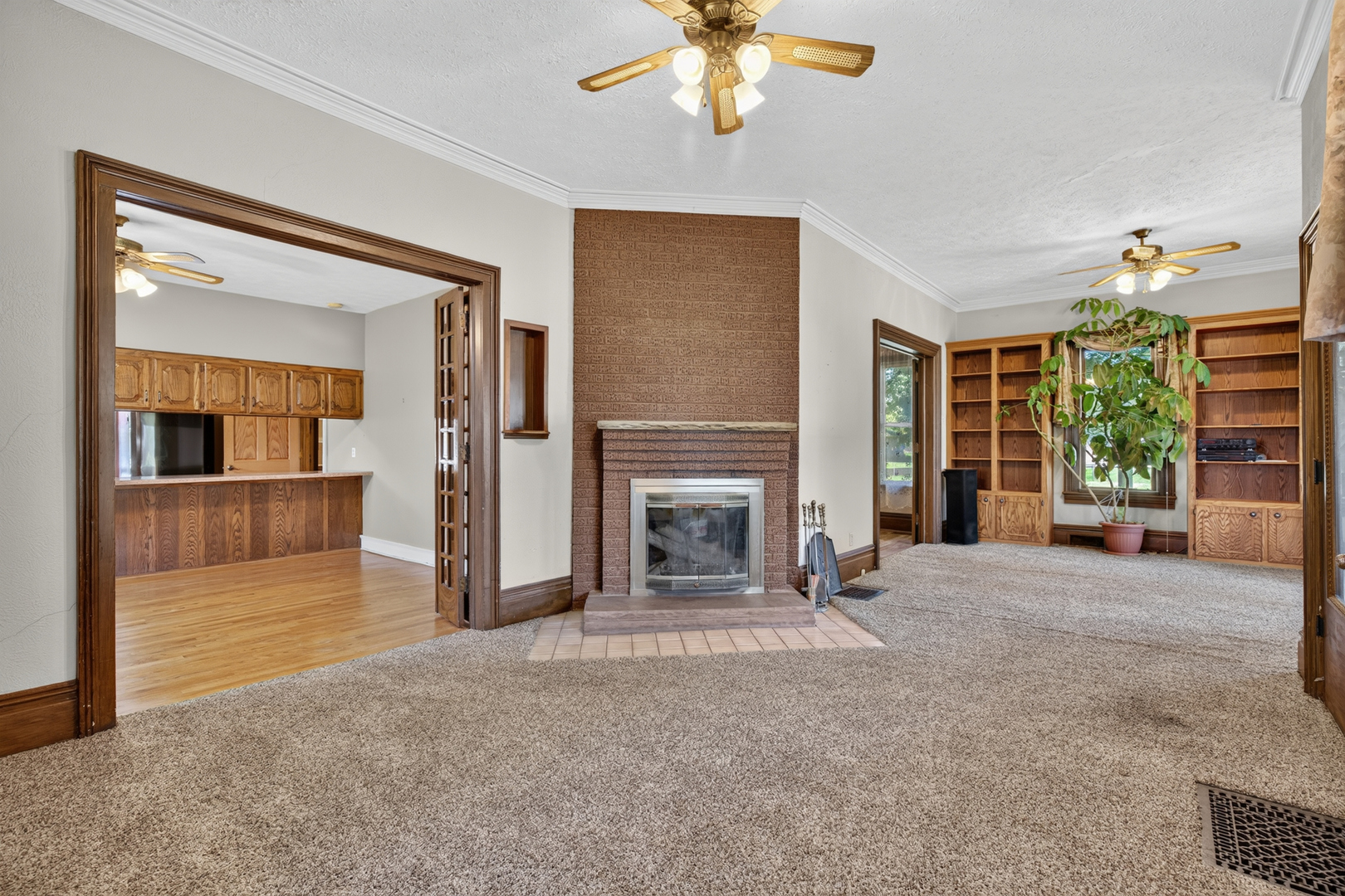 706 Fuller Avenue Property Photo 6