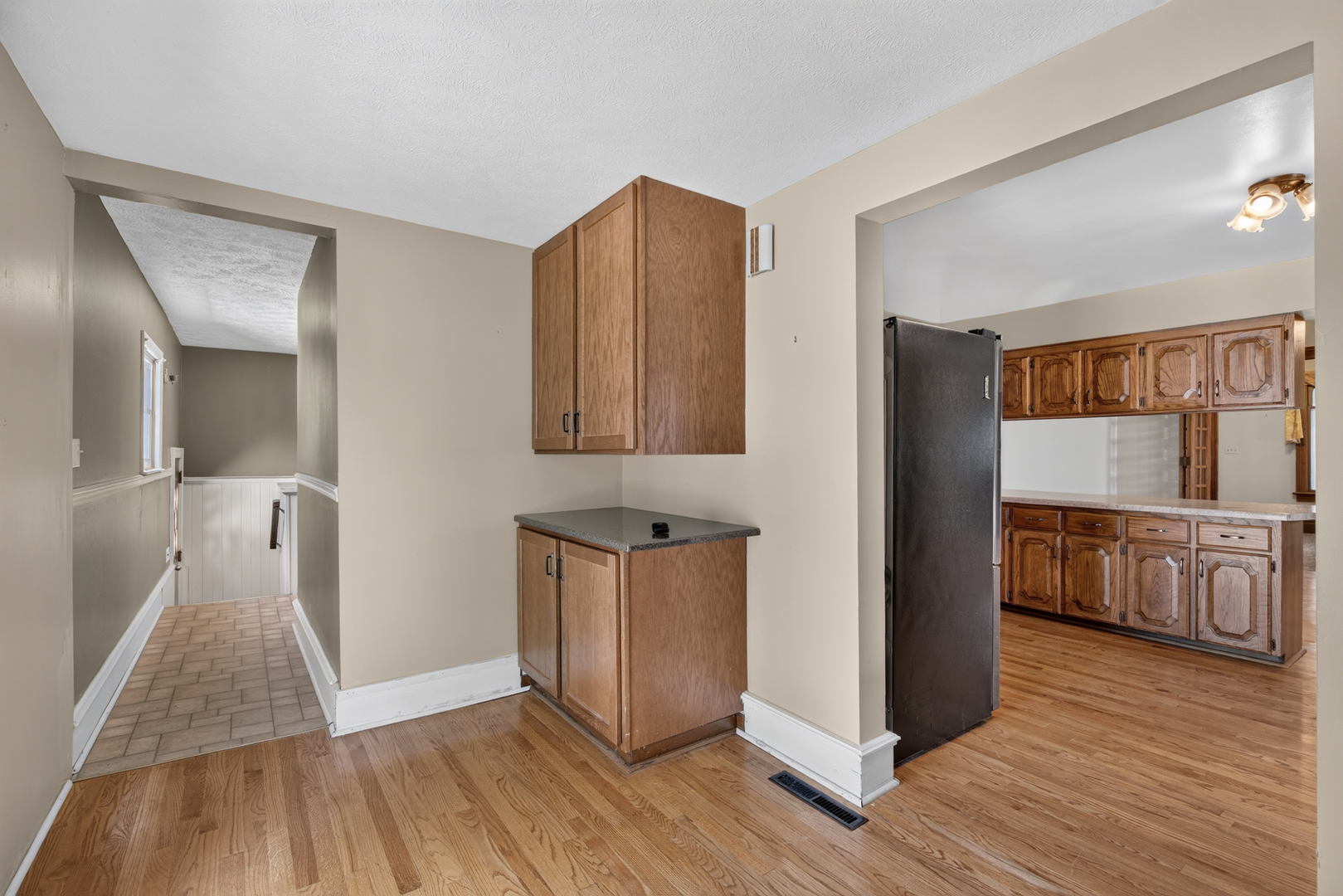 706 Fuller Avenue Property Photo 24