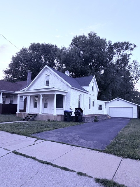 1005 W Taylor Street Property Photo 1