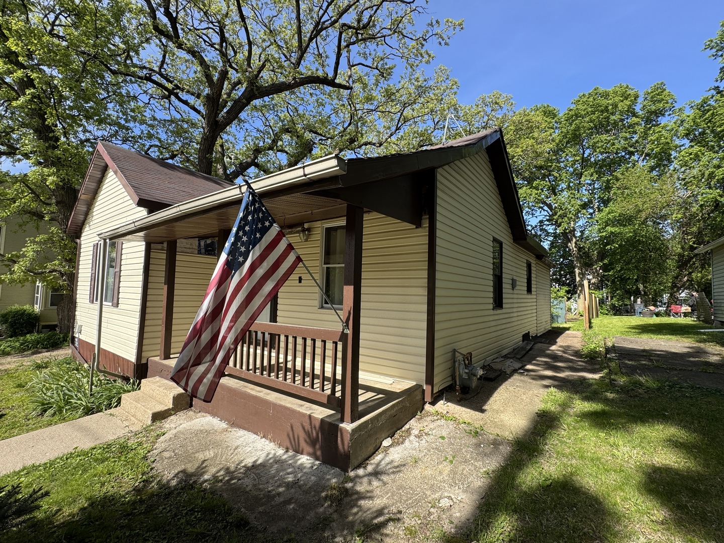 512 Highland Avenue Property Photo 3