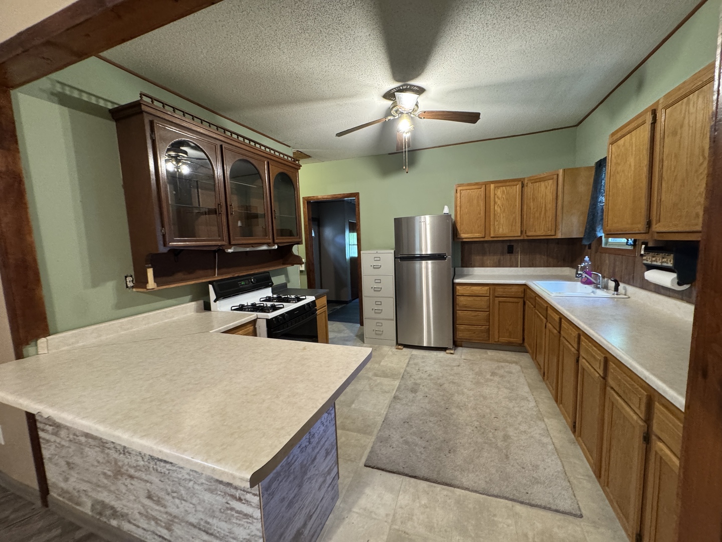 512 Highland Avenue Property Photo 4