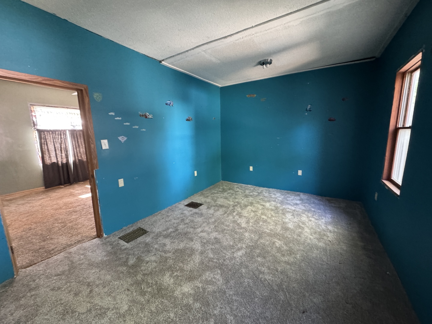 512 Highland Avenue Property Photo 6