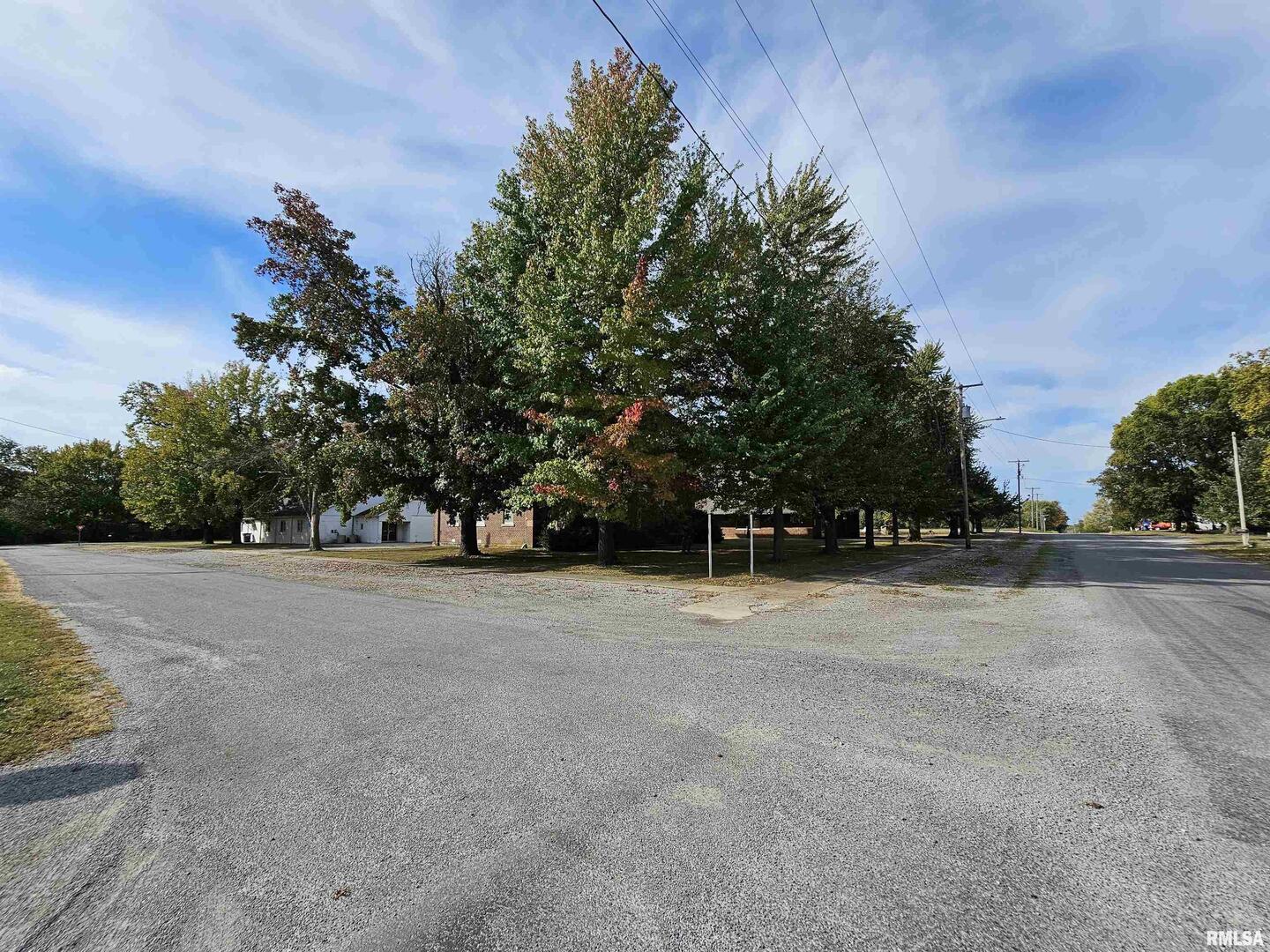 705 W Main Street Property Photo 13