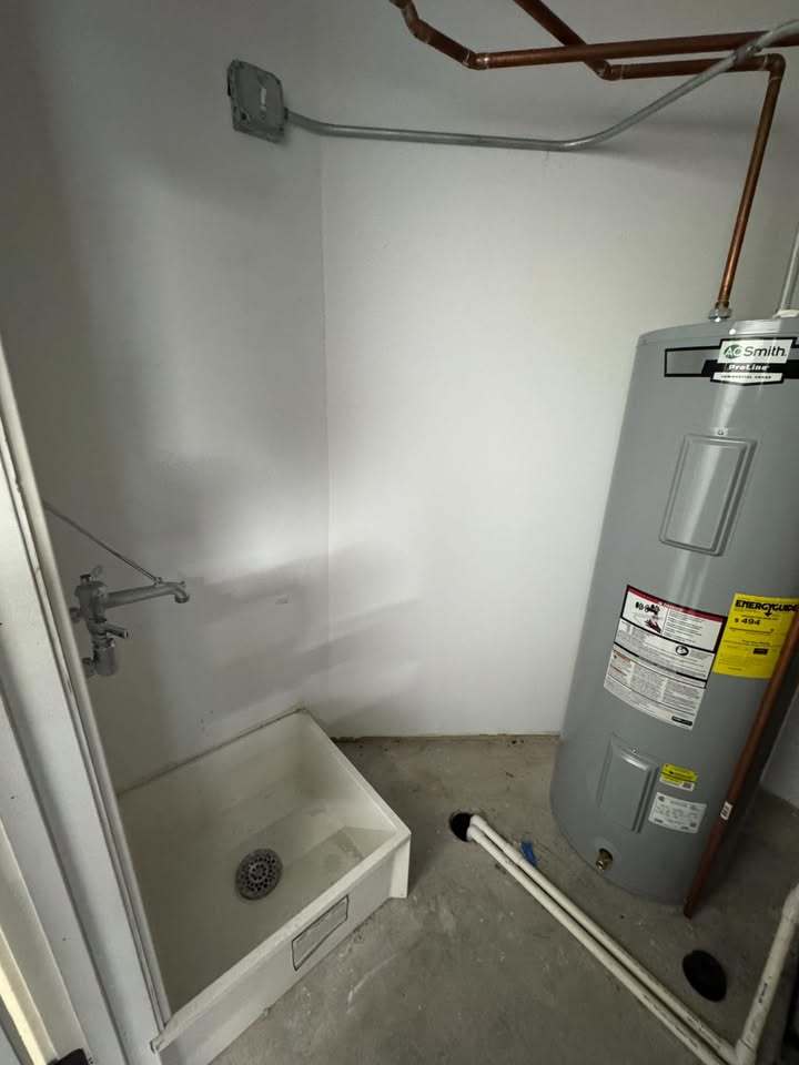 3925 N Pulaski Road Property Photo 9