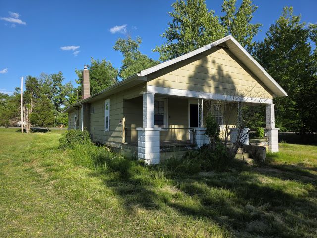 905 Mcclintock Avenue Property Photo 9