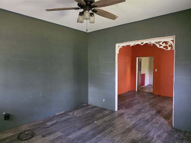 905 Mcclintock Avenue Property Photo 12