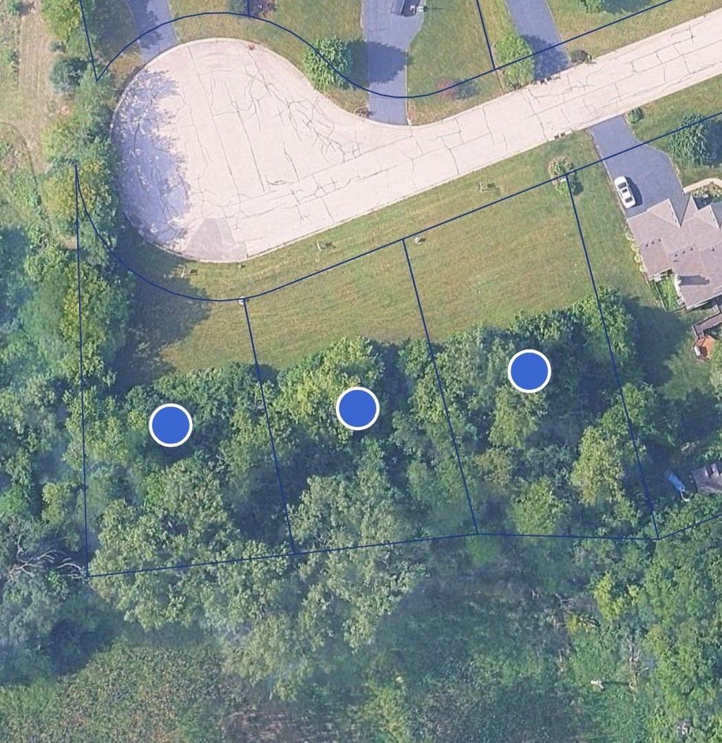 3736 Thunderbird Lane Property Photo 4