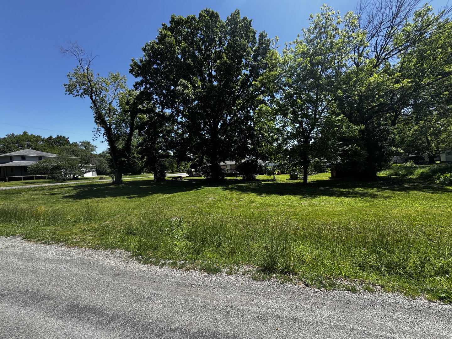 501 E Roosevelt Avenue Property Photo 2