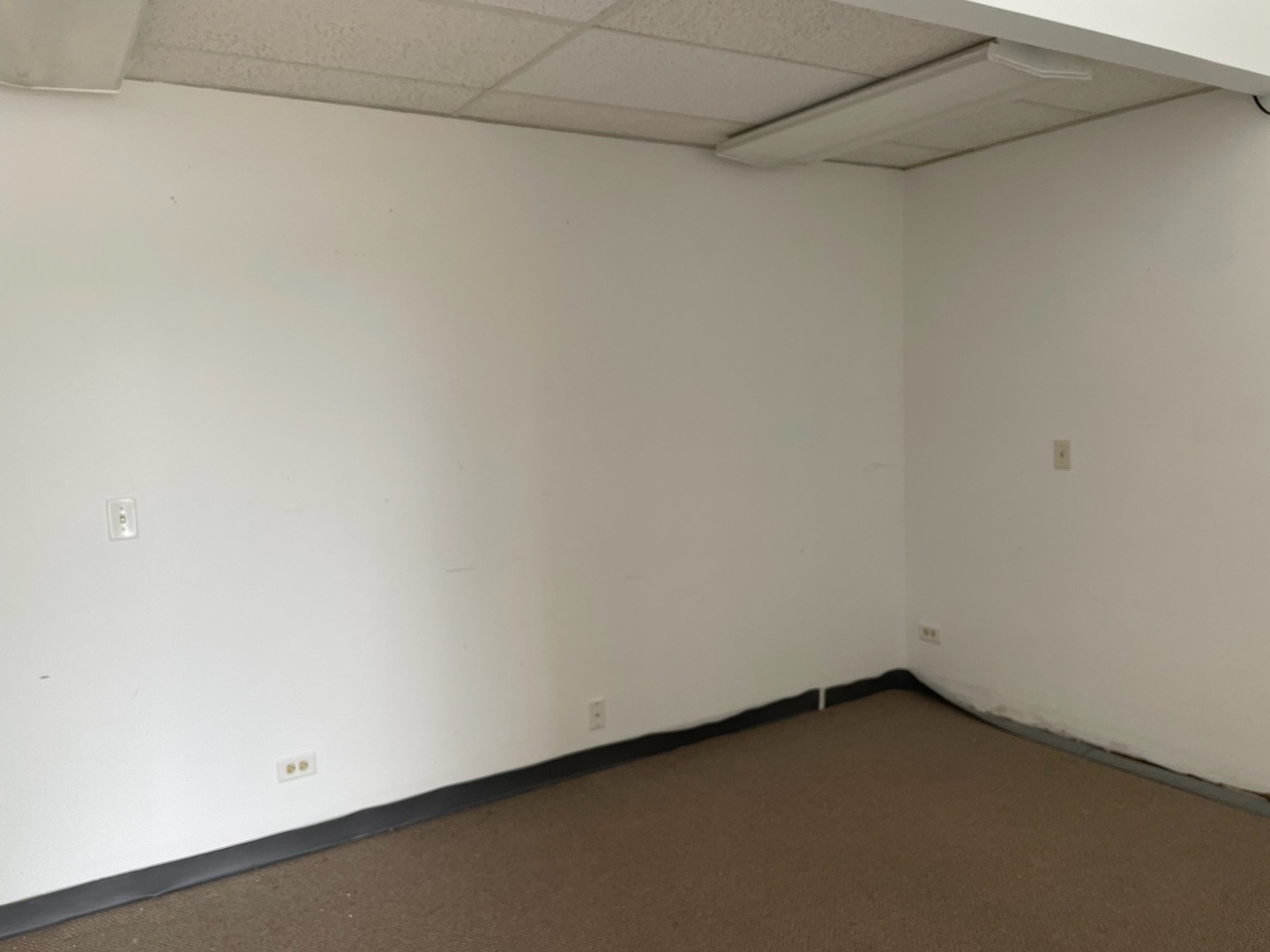 1972 Larkin Avenue Property Photo 2