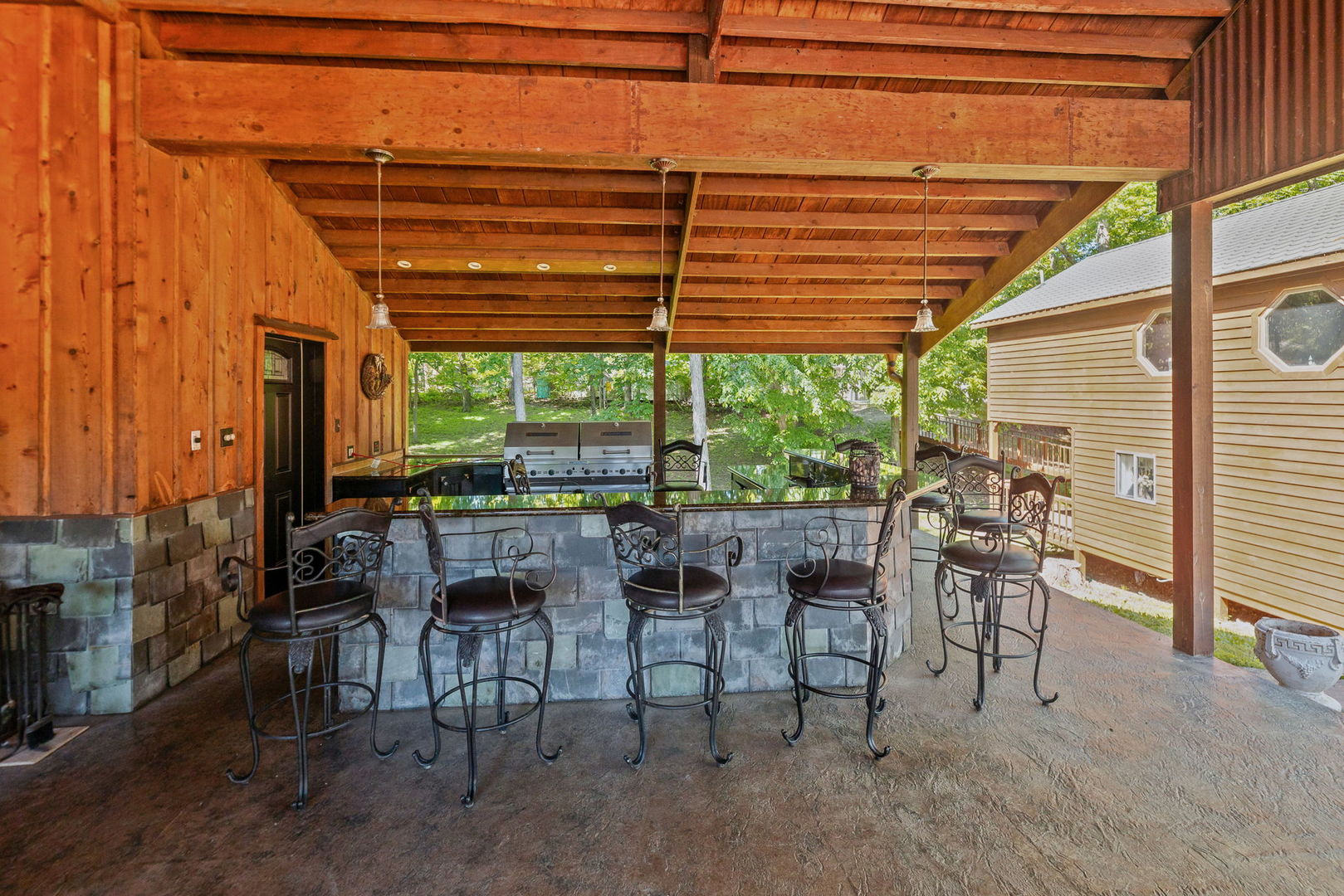 3019 Adirondack Avenue Property Photo 14