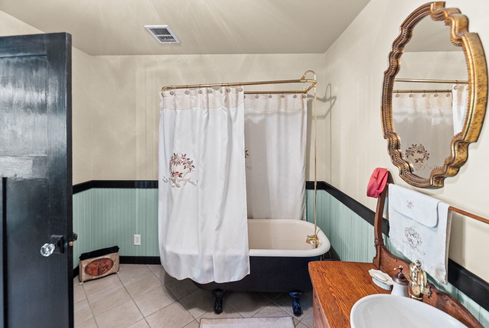 3019 Adirondack Avenue Property Photo 45