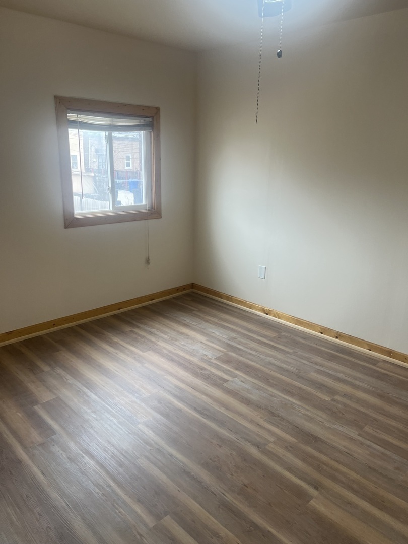 10143 S Avenue L Avenue 1 Property Photo 6
