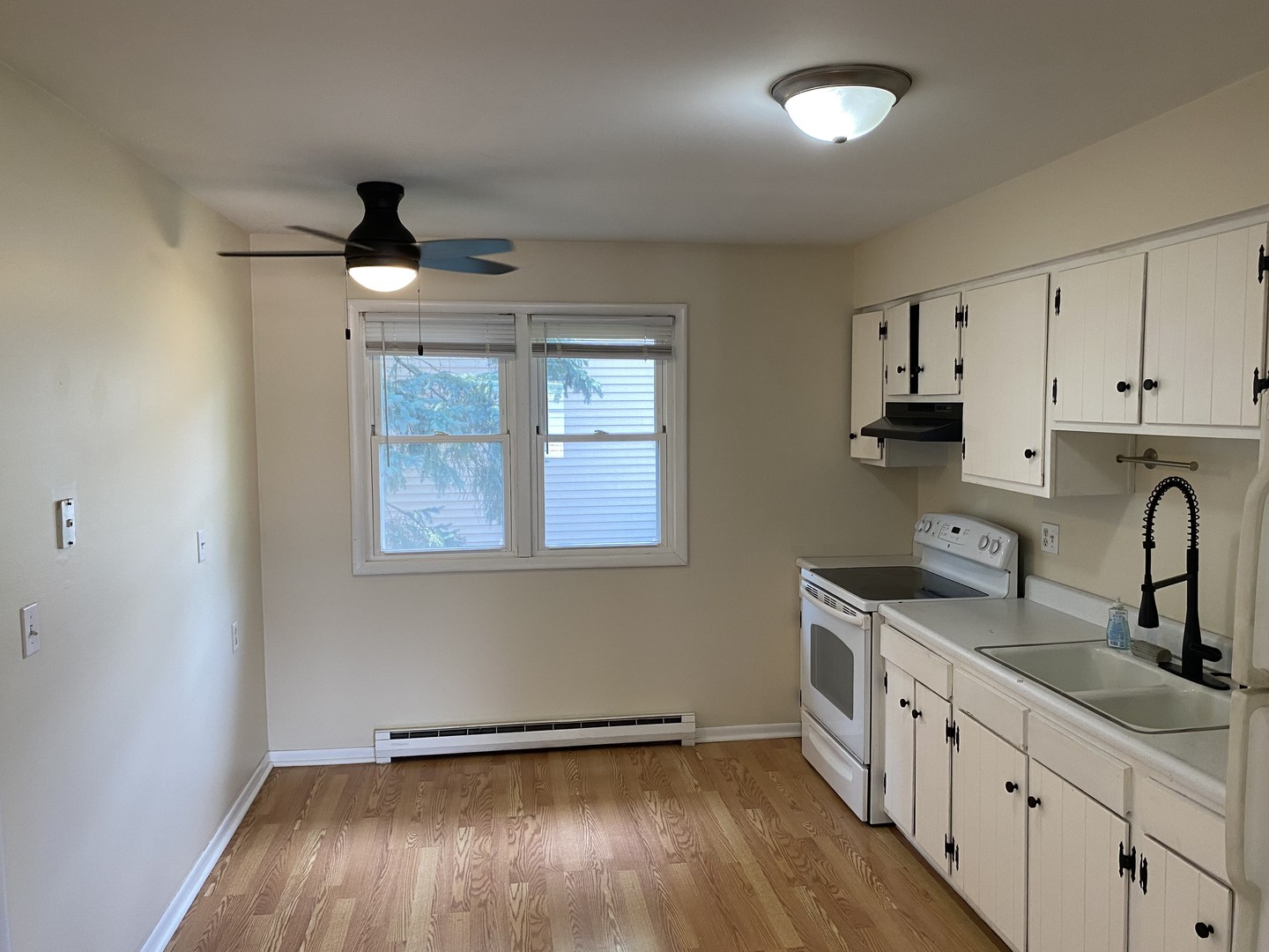 265 E Prairie Street Property Photo 9