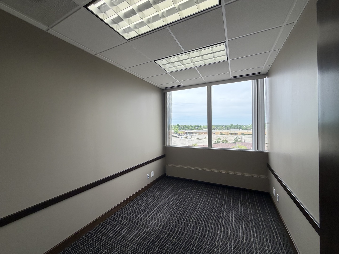 100 E Kimberly Road 400 Property Photo 11