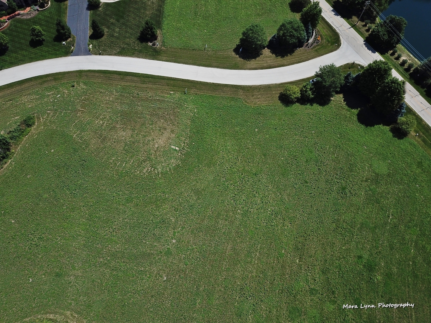 #11 Derek Drive Property Photo 4