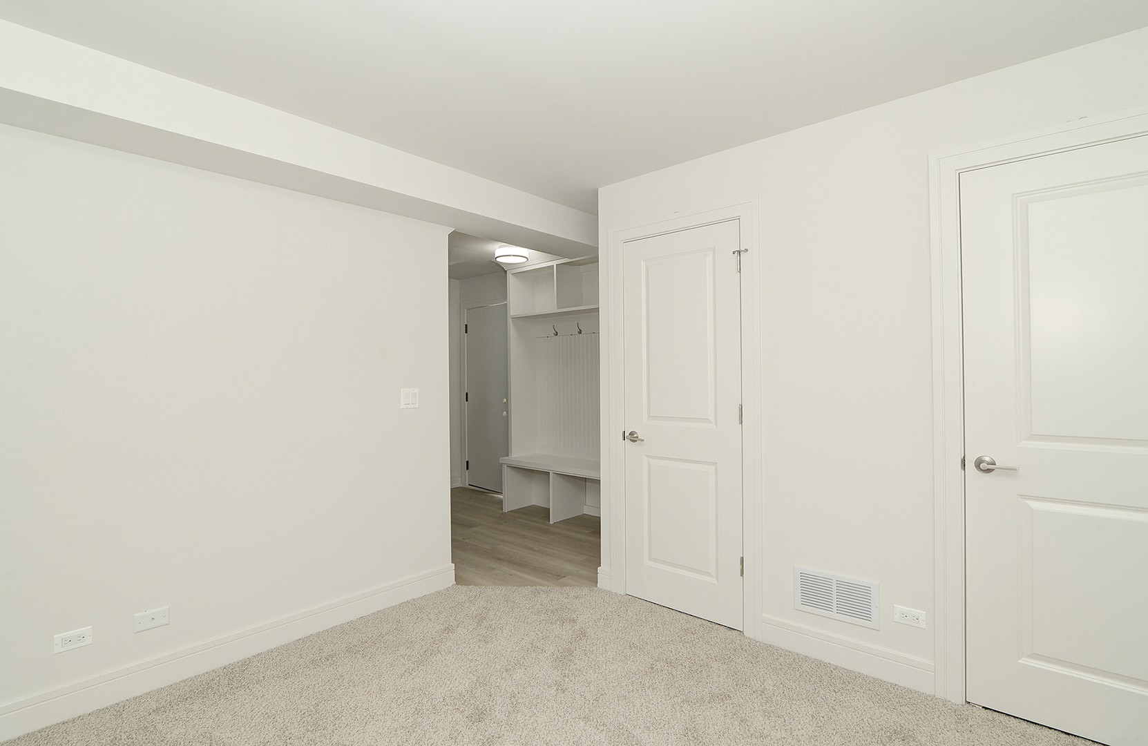 212 Walnut Street D Property Photo 25
