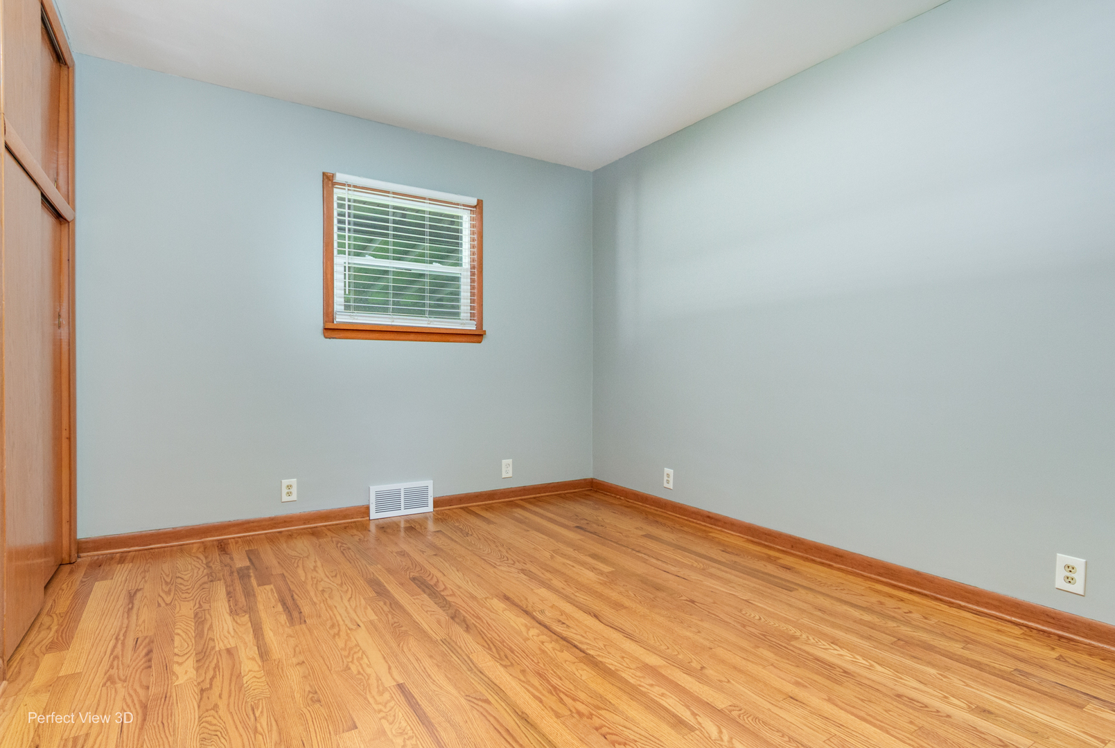 425 Douglas Street Property Photo 18
