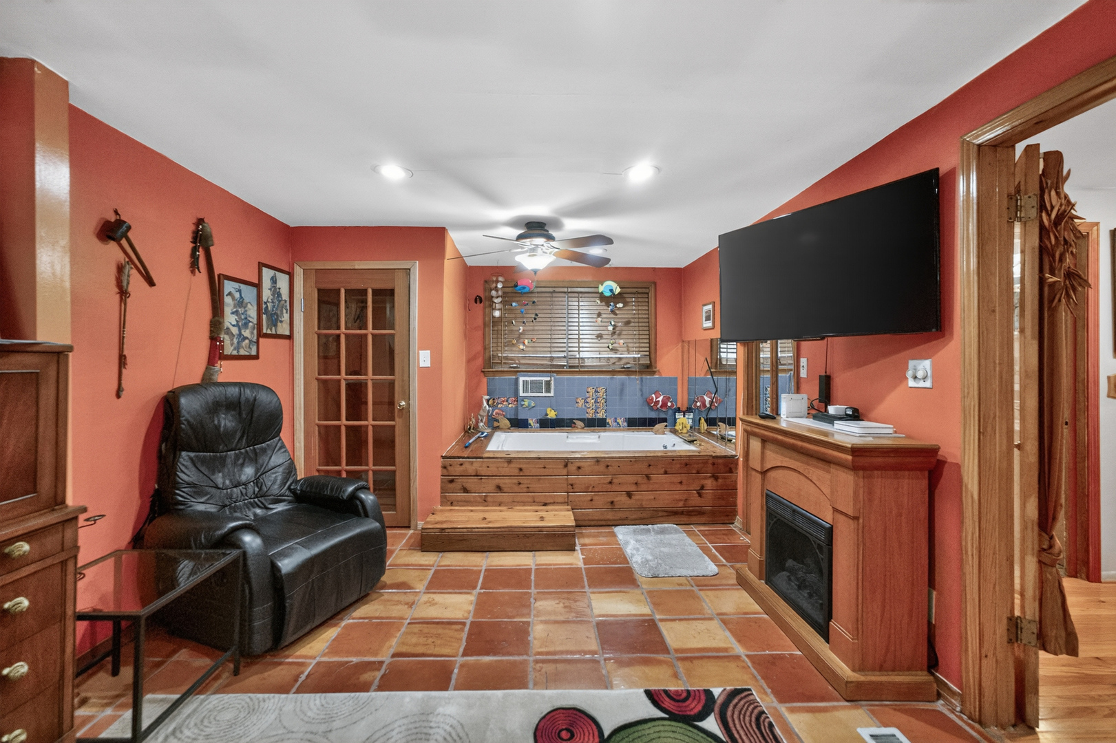 606 South Boulevard D Property Photo 15