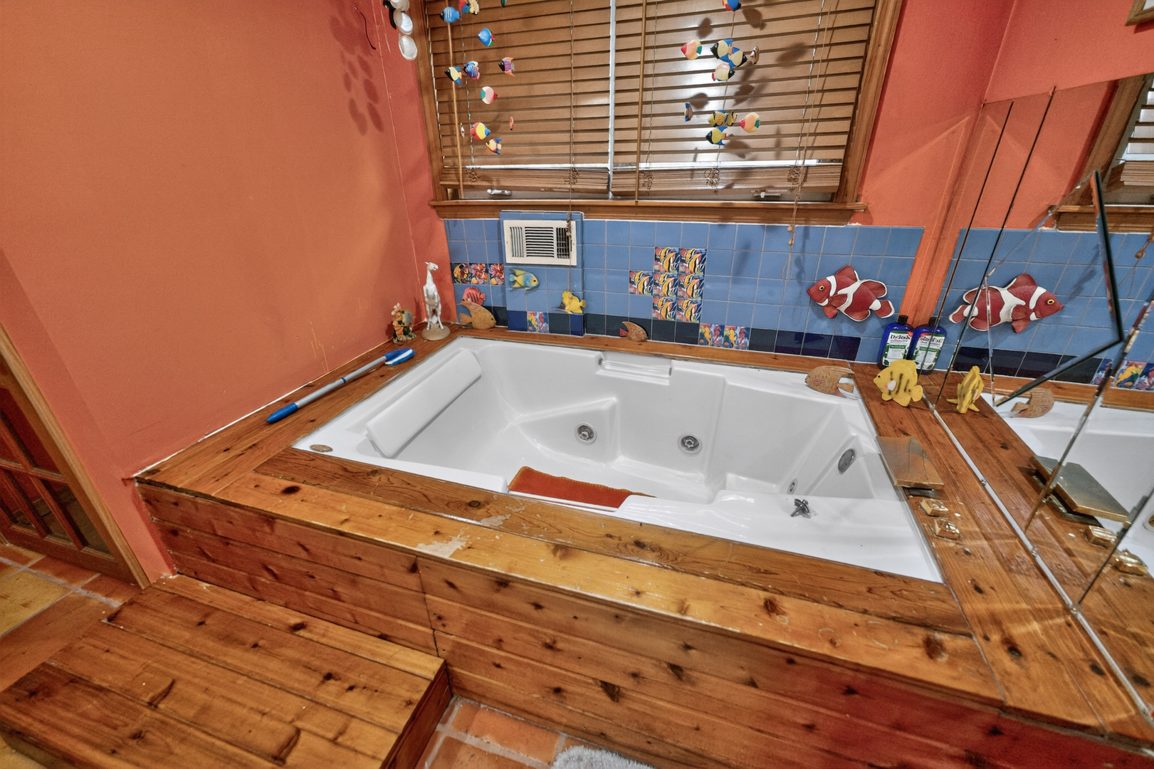 606 South Boulevard D Property Photo 16