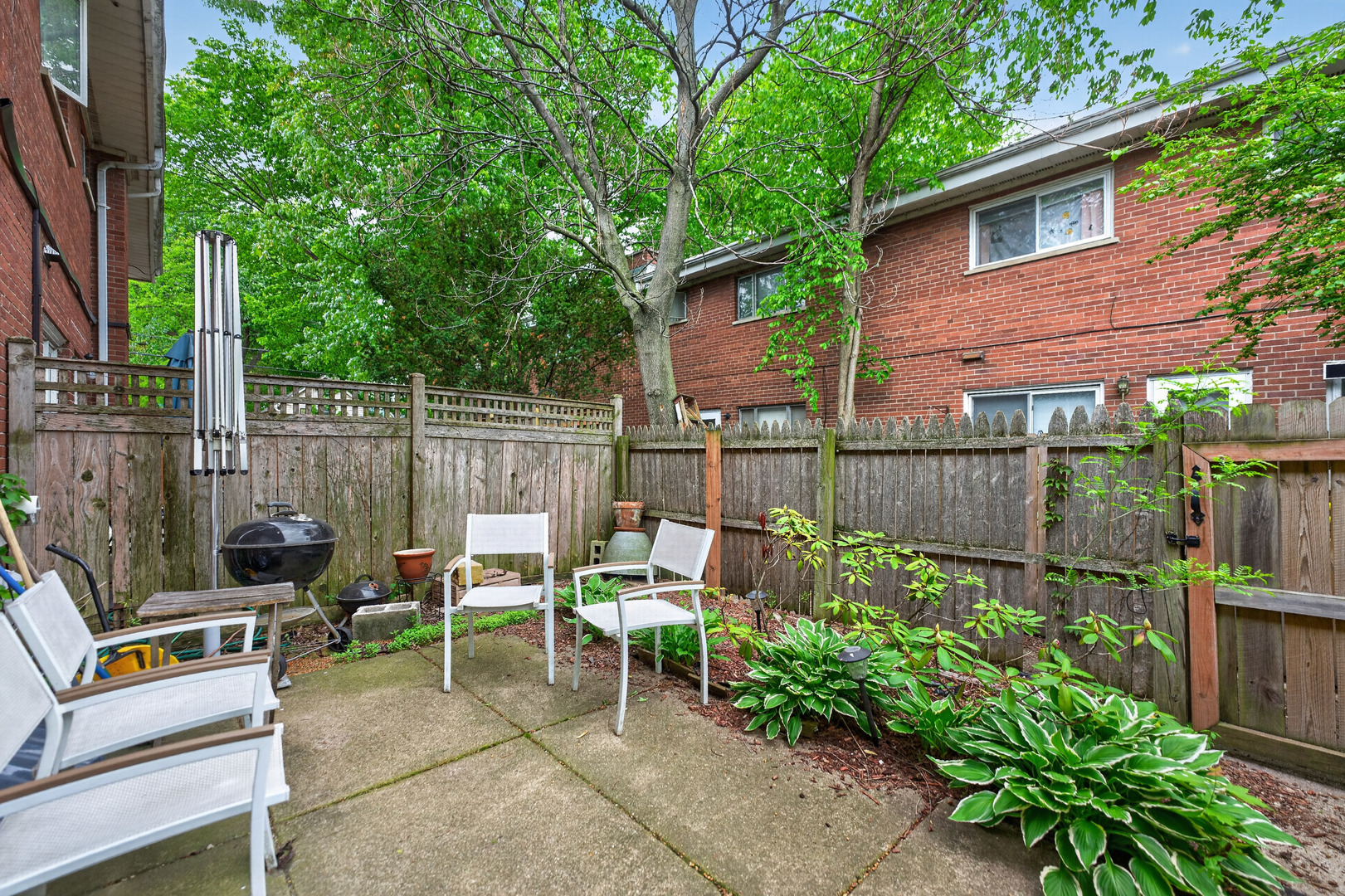 606 South Boulevard D Property Photo 26