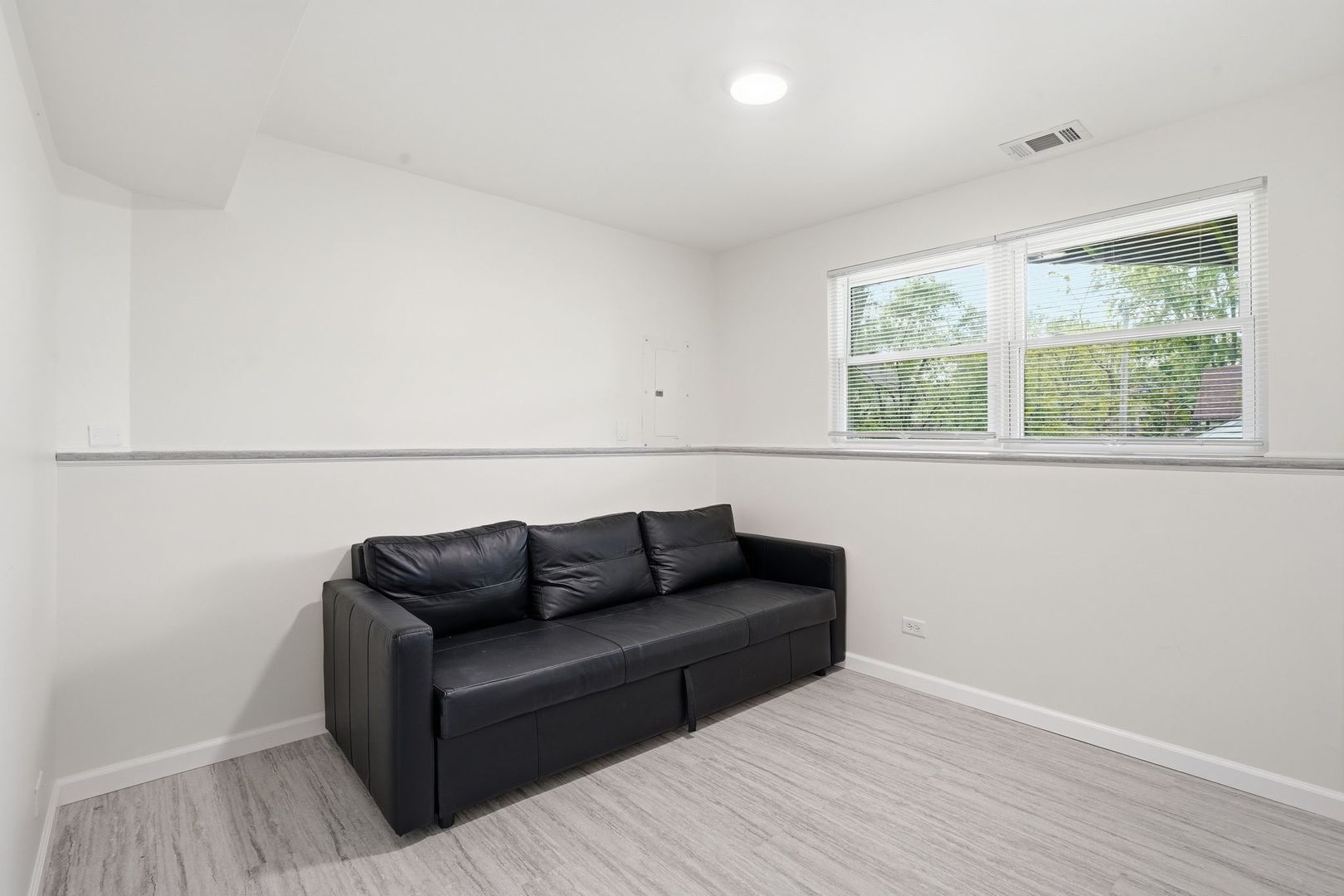 6212 Leonard Avenue Property Photo 17