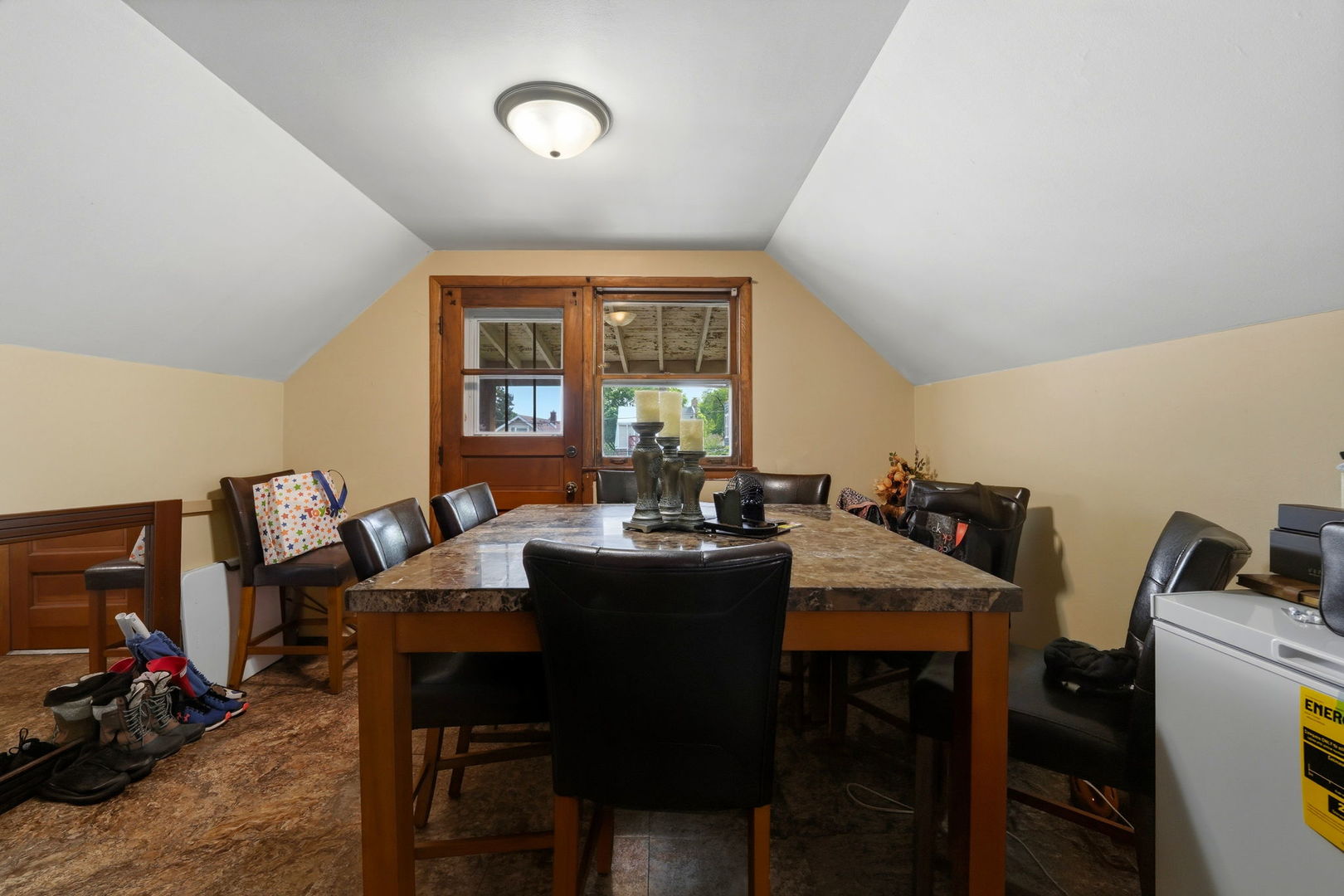 2705 N Monitor Avenue Property Photo 22