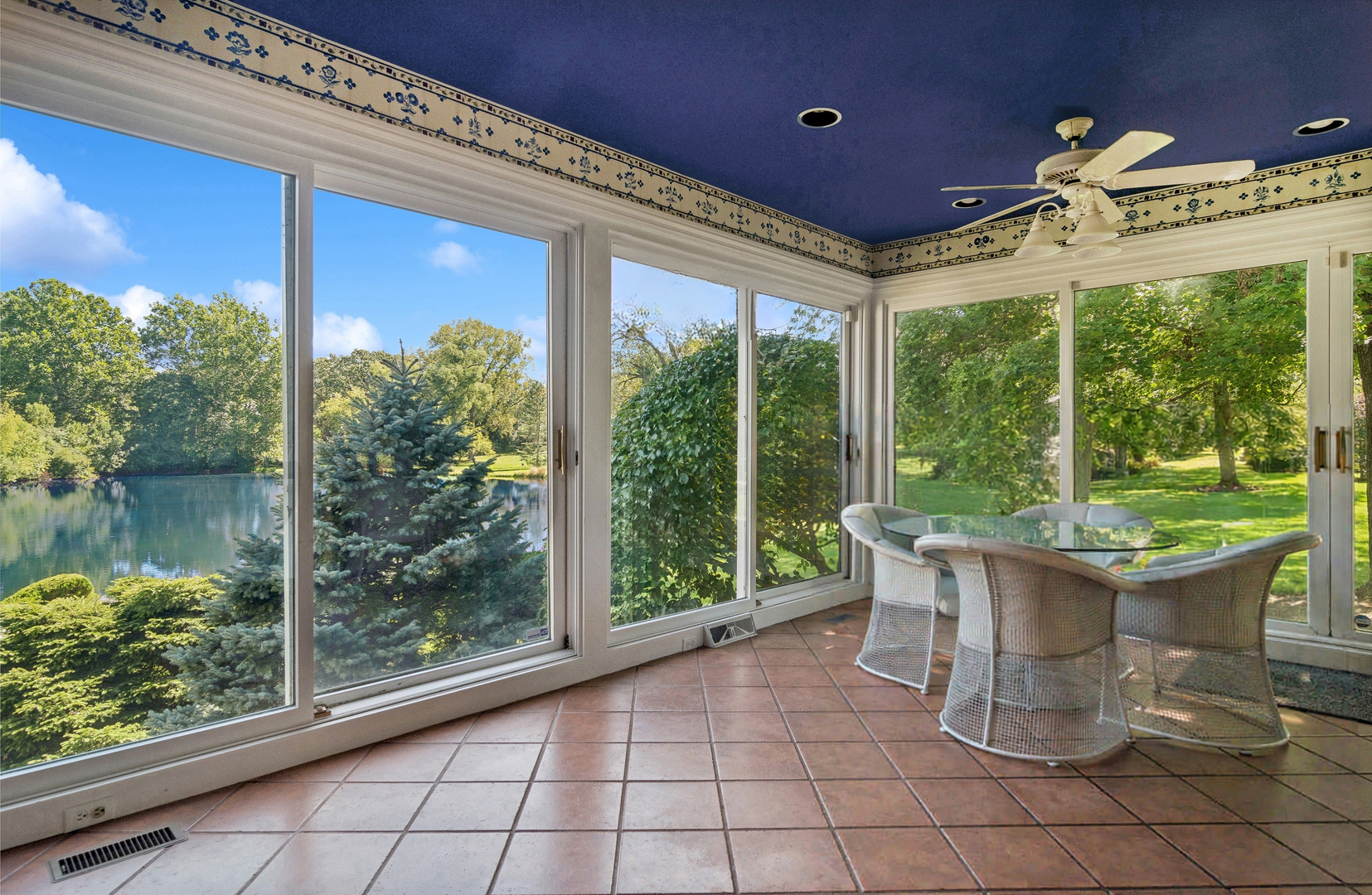 12647818 Property Photo 31