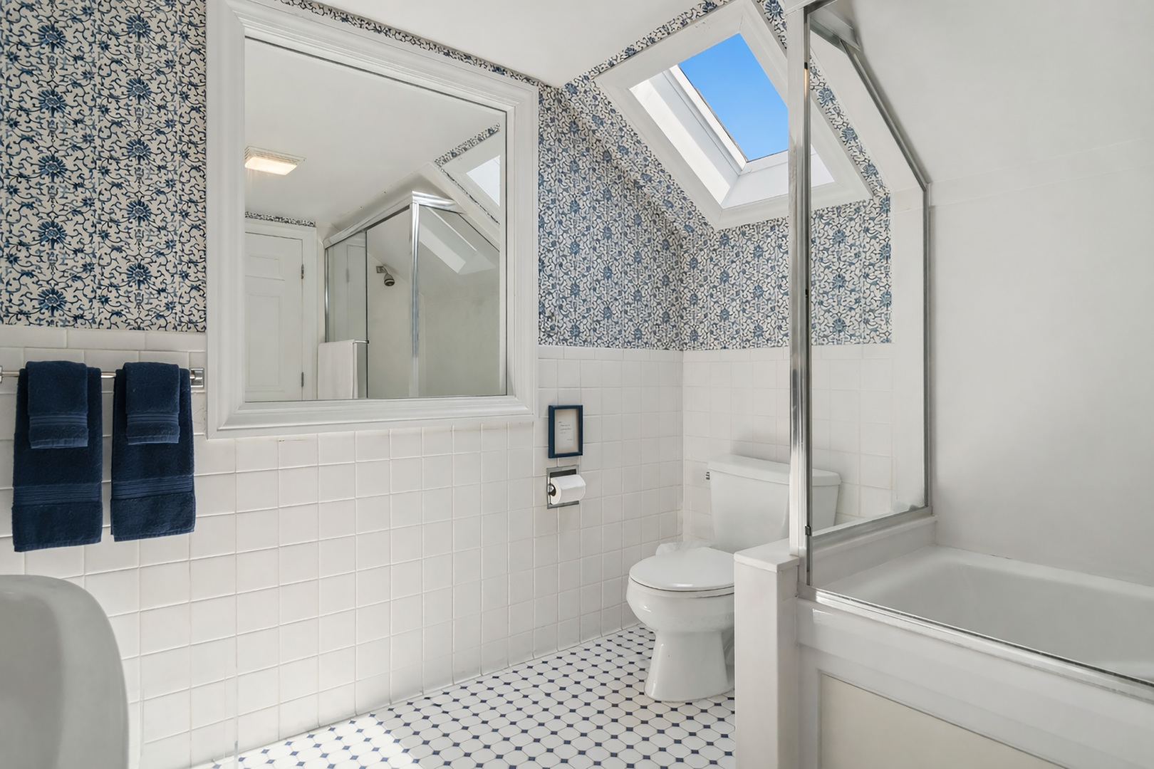 12647818 Property Photo 41